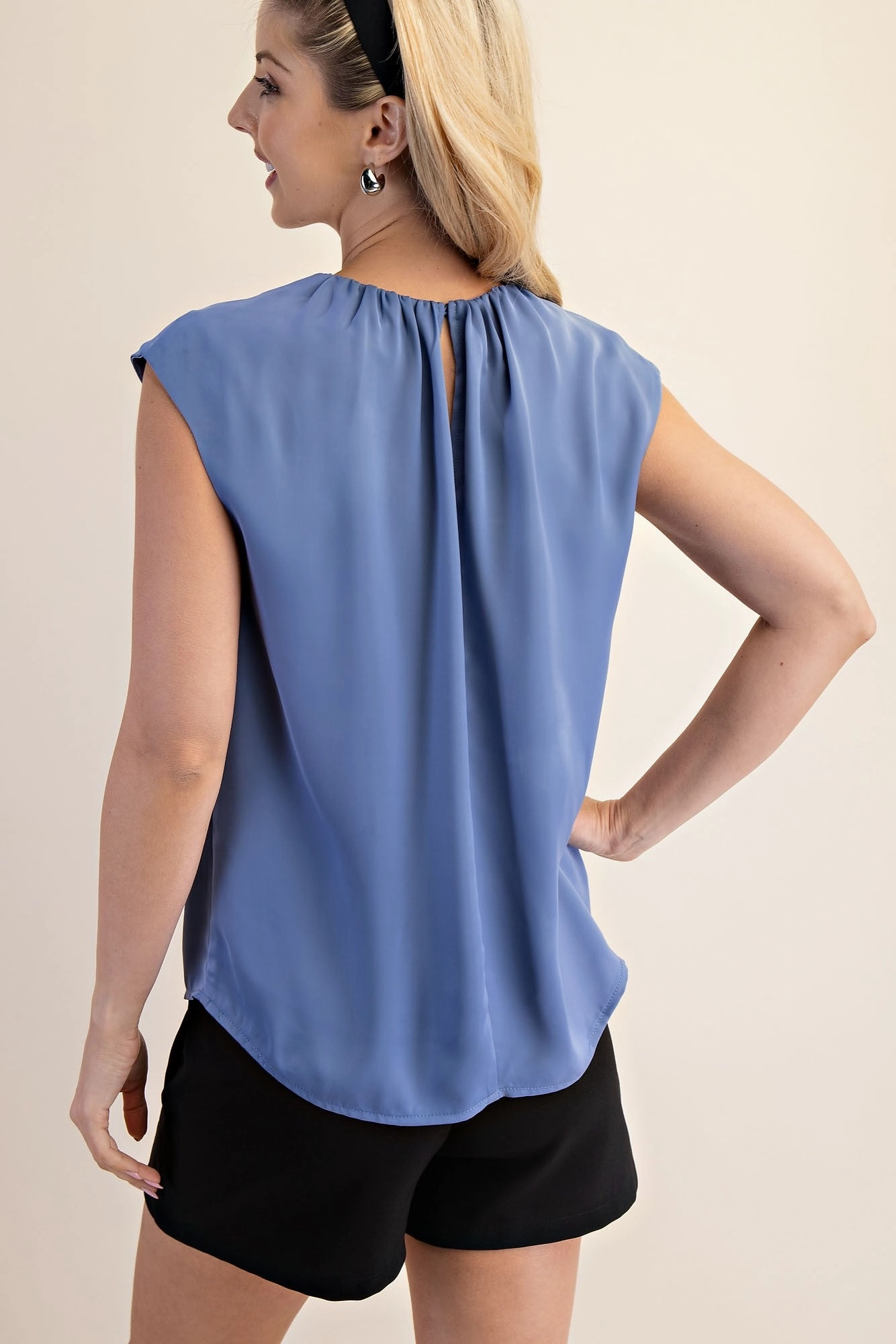 VersatileLayering Wrinkle Resistant A Good Time Blue Top