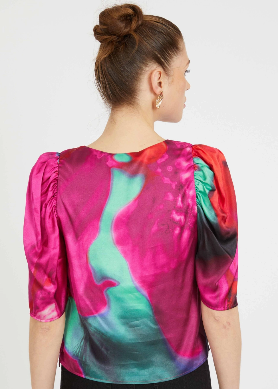 Asymmetrical hem Arden Top in Blur Iris Bloom