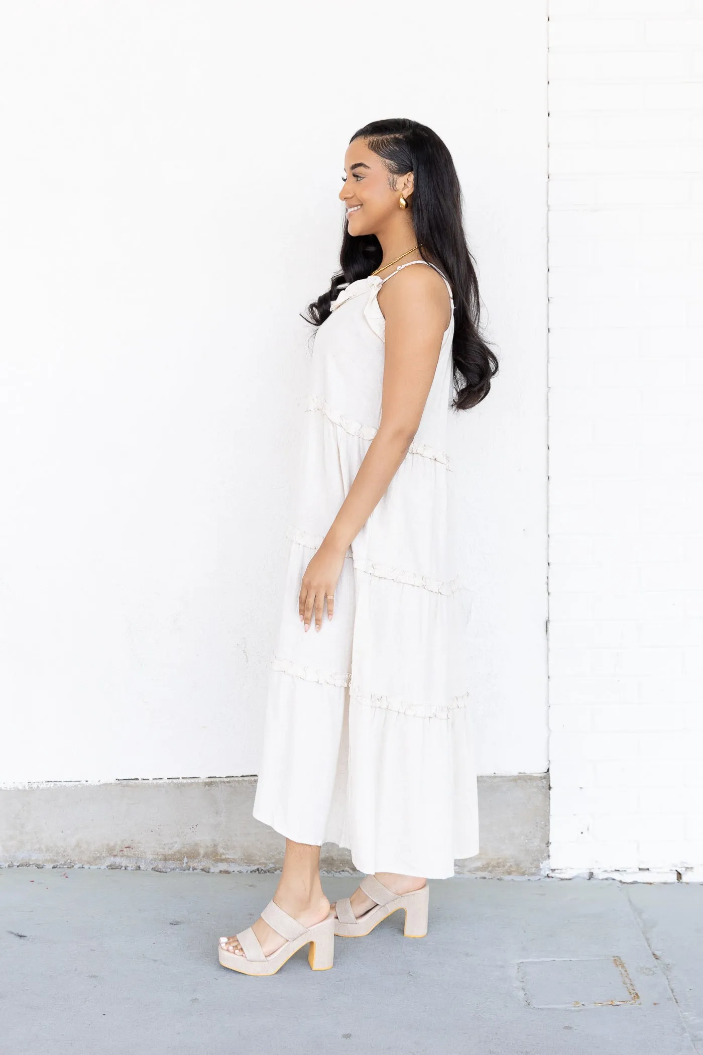 ALEXIS DRESS Sleek Design