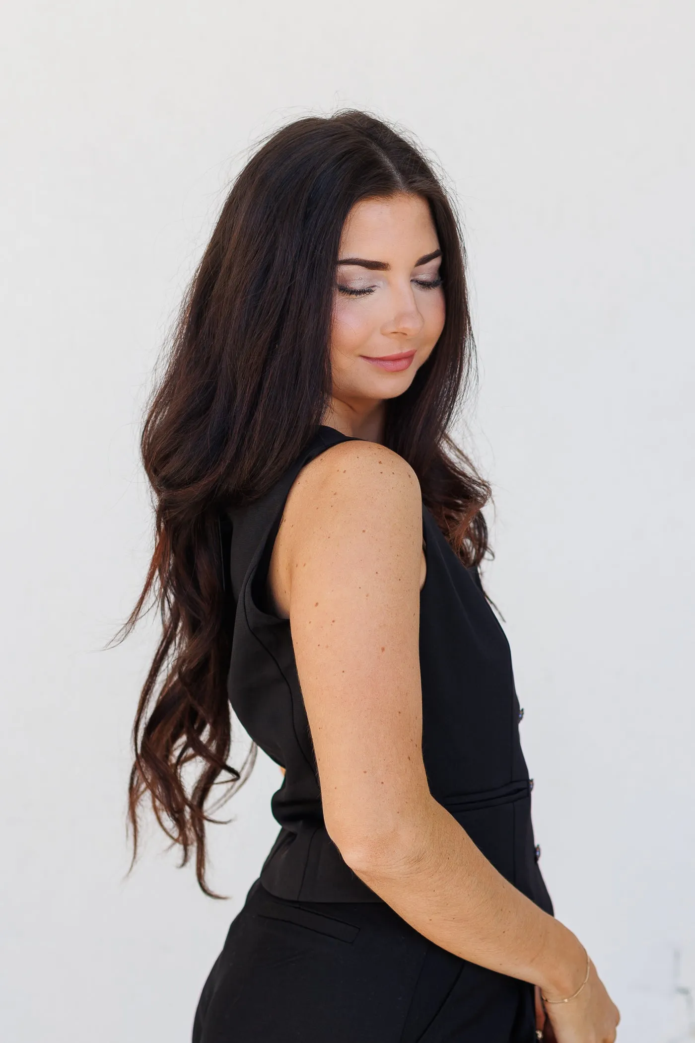 ALINA SUIT VEST HiddenVentilationPockets MultiPanelBreathability