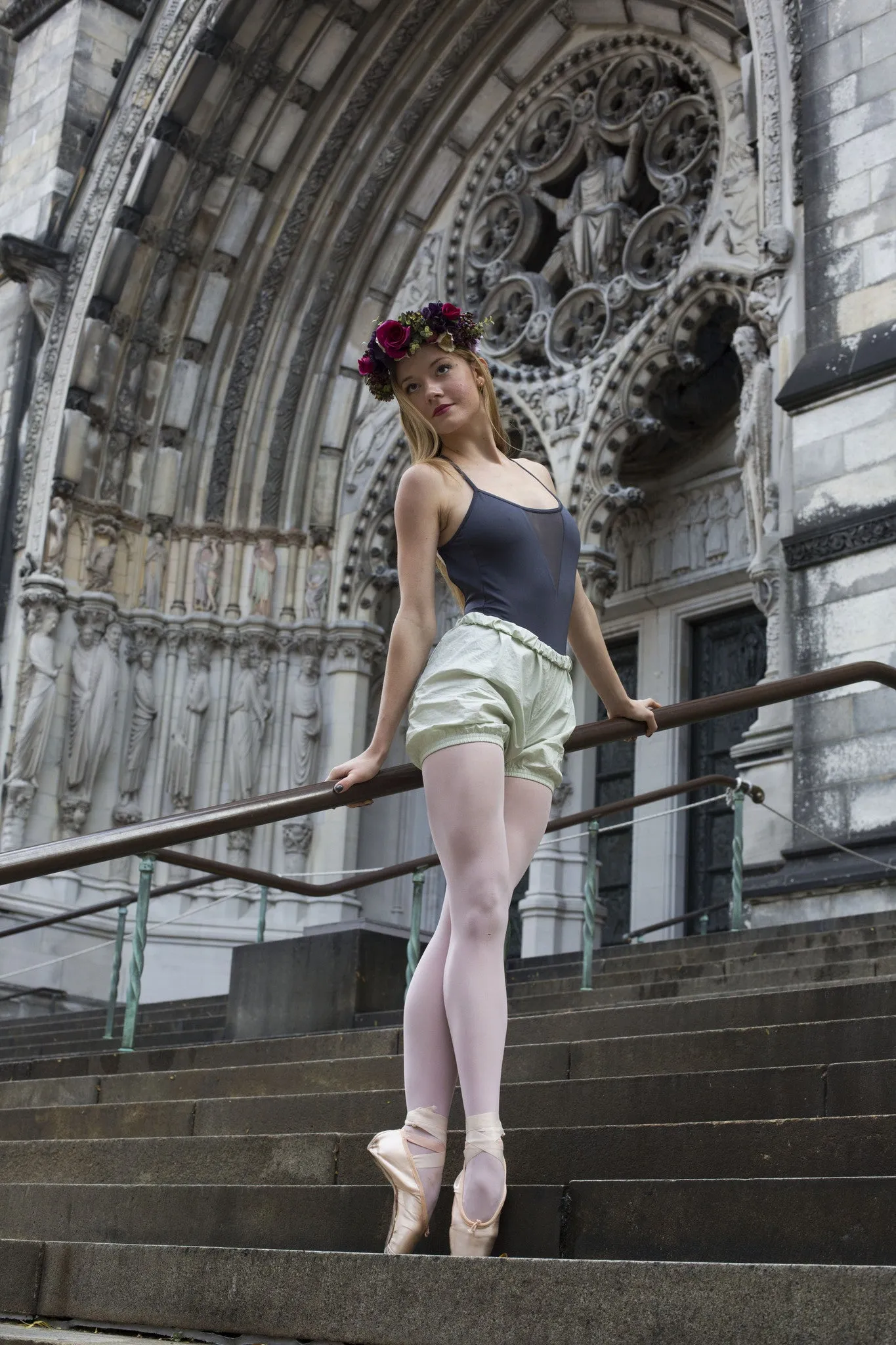 Ultra Soft Lining Active Lifestyle Reversible Shorts  BLACK / GRAY