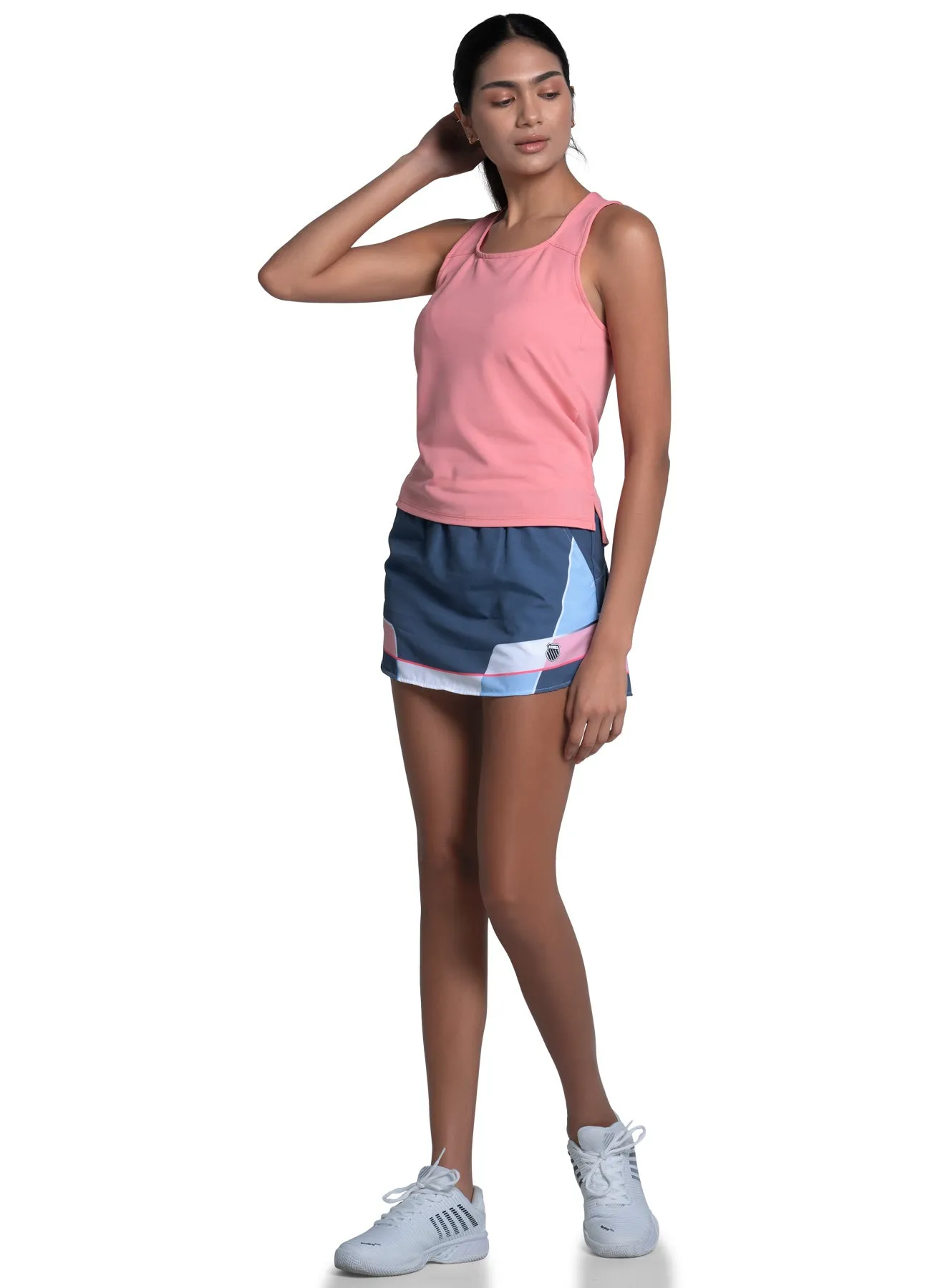 AthleisureCompatible Breathable Material Reaction Tank