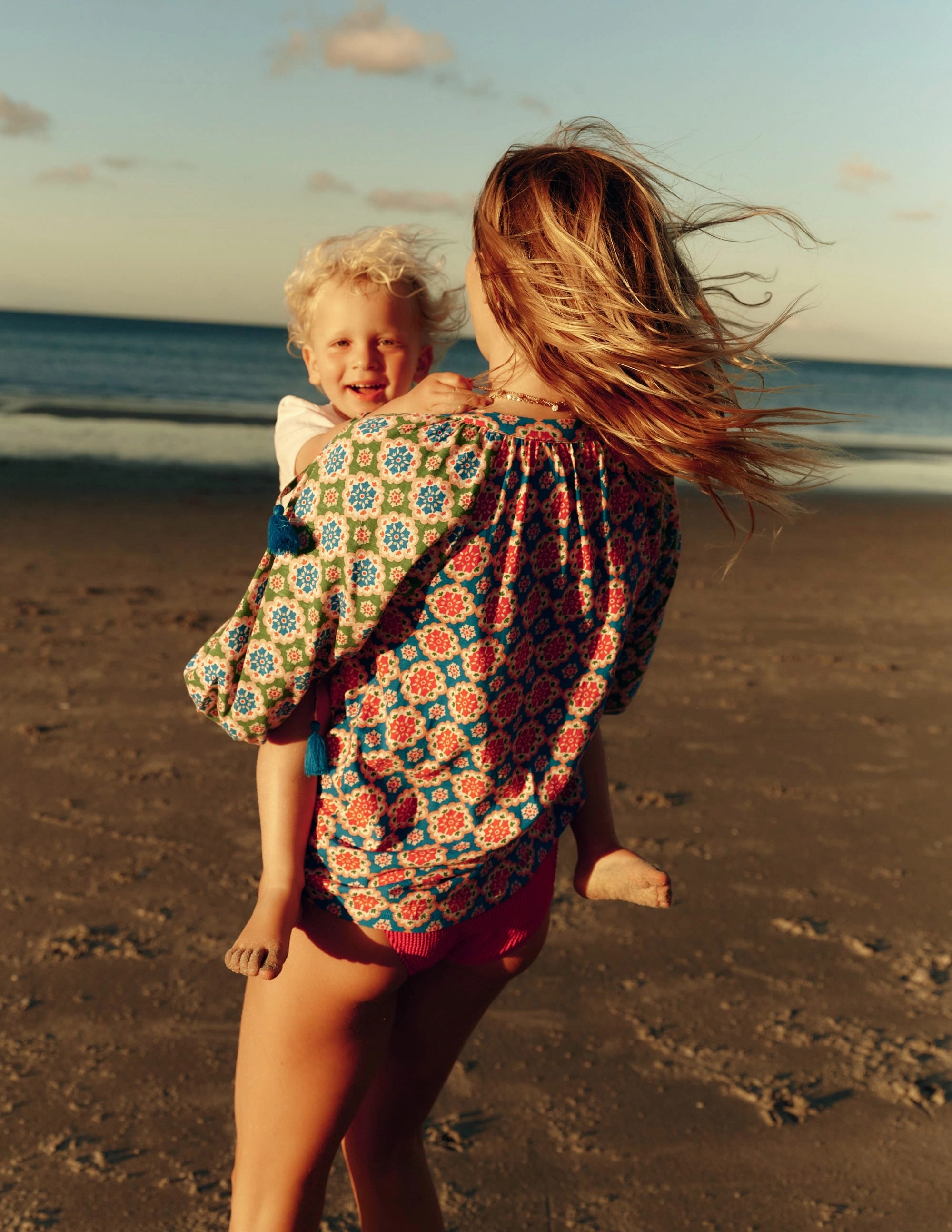 Basic Long Sleeve Blouson Sleeve Raglan Top-Bloom Geo