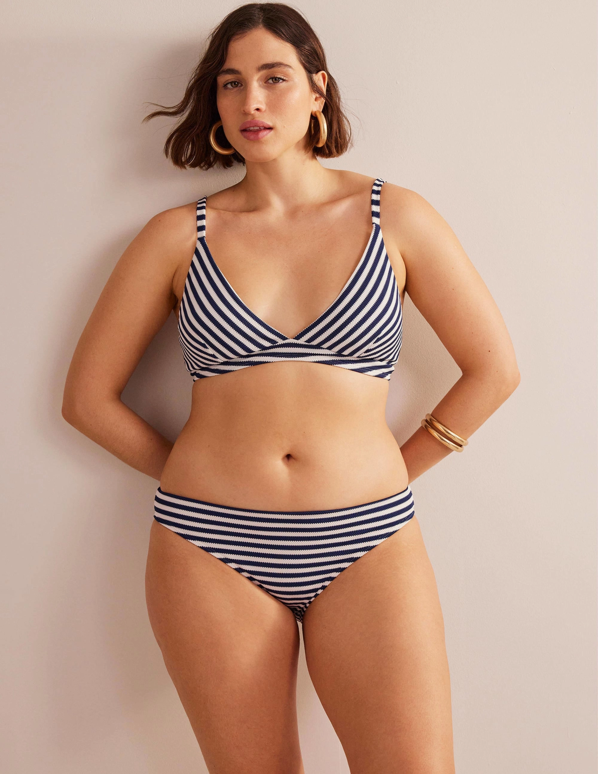 Temperature Regulating Fabric Arezzo V-neck Bikini Top-Navy, Ivory Texture Stripe