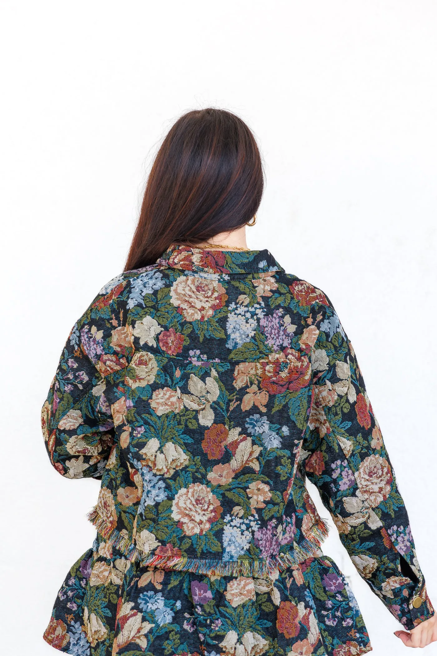 BRISA JACKET Drop Shoulder Silhouette