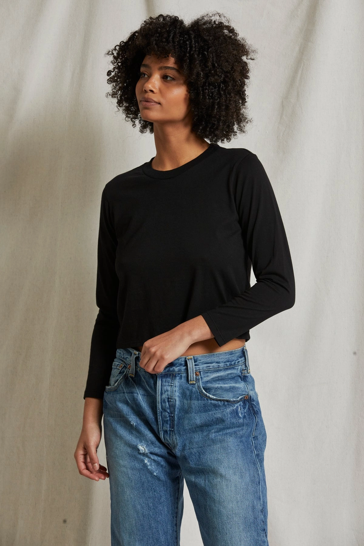 Bruce Long Sleeve in True Black RollUpSleeves