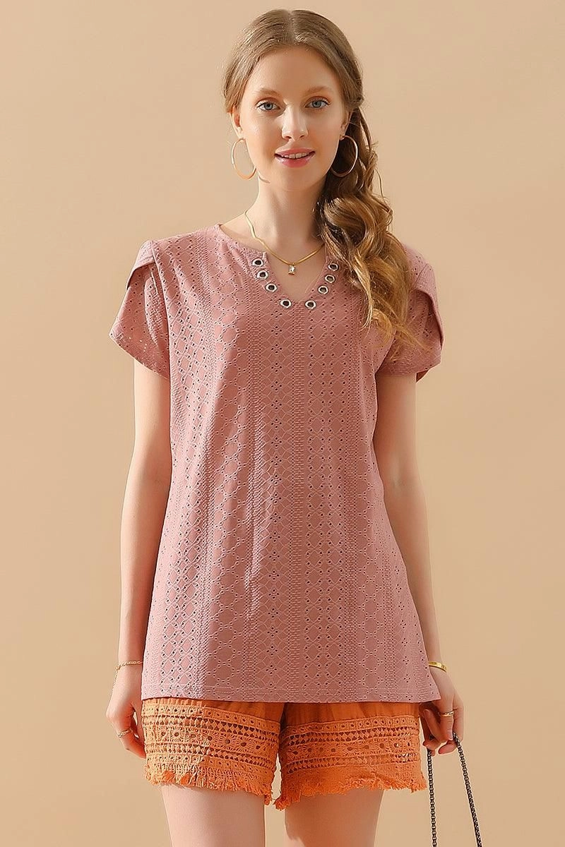 BUCKLED V NECK PUNCHING LACE TULIP SLEEVE TEE Sun Protective Fabric Brushed Interior