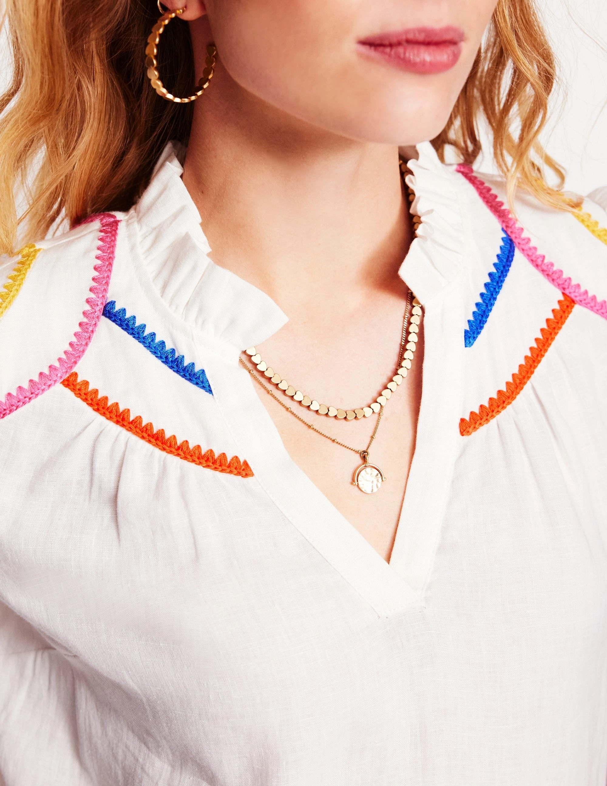 MultiFunctional Pocket Placement Flattering Drape Grace Linen Top-White, Multi Stitch