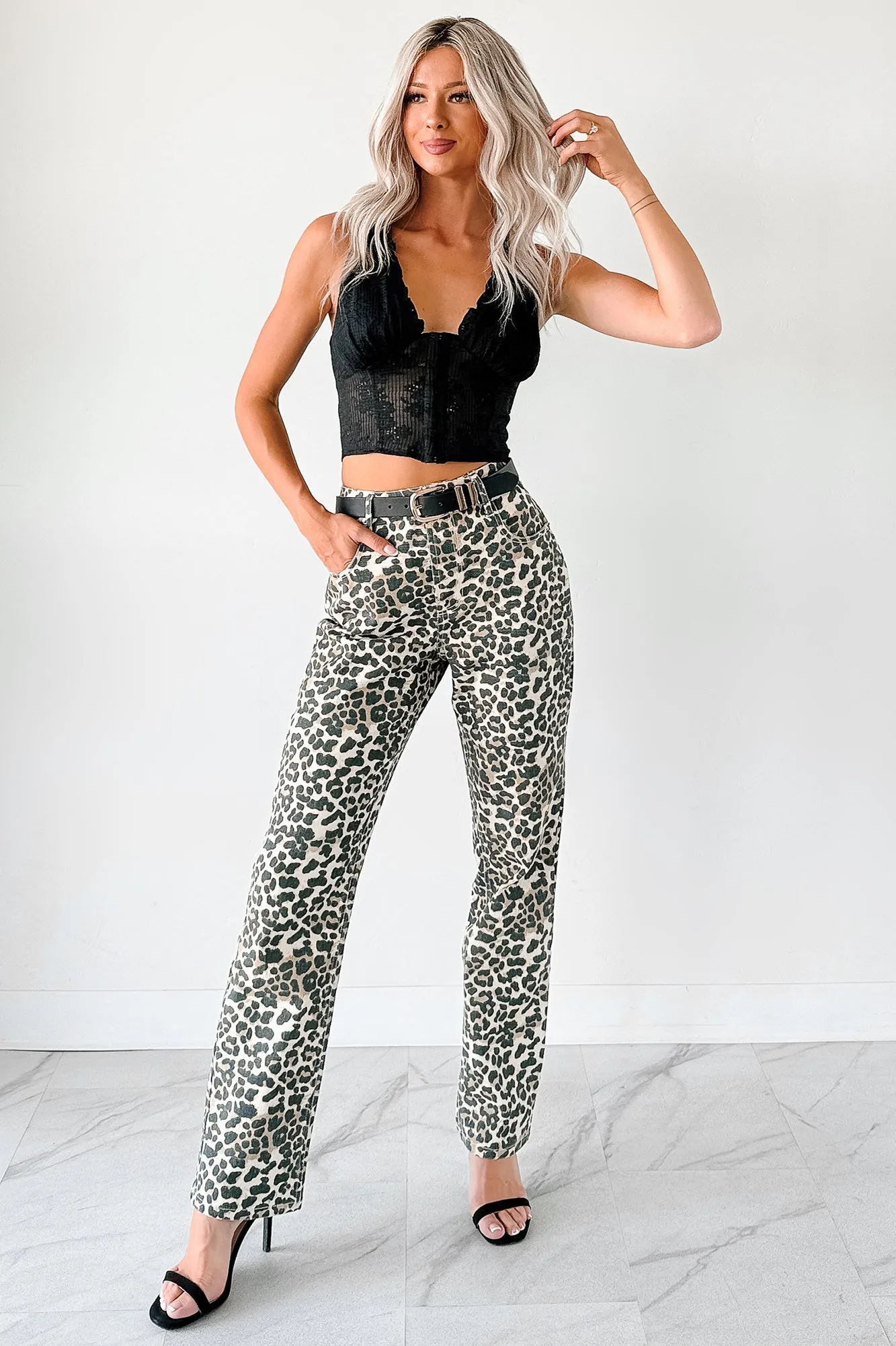 Calista High Rise Straight Leg Saige Denim Jeans (Leopard) Functional Outfit