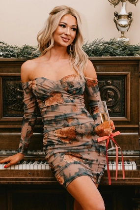 Breezy Fit Entrancing Beauty Off The Shoulder Metallic Floral Dress (Nude Multi)