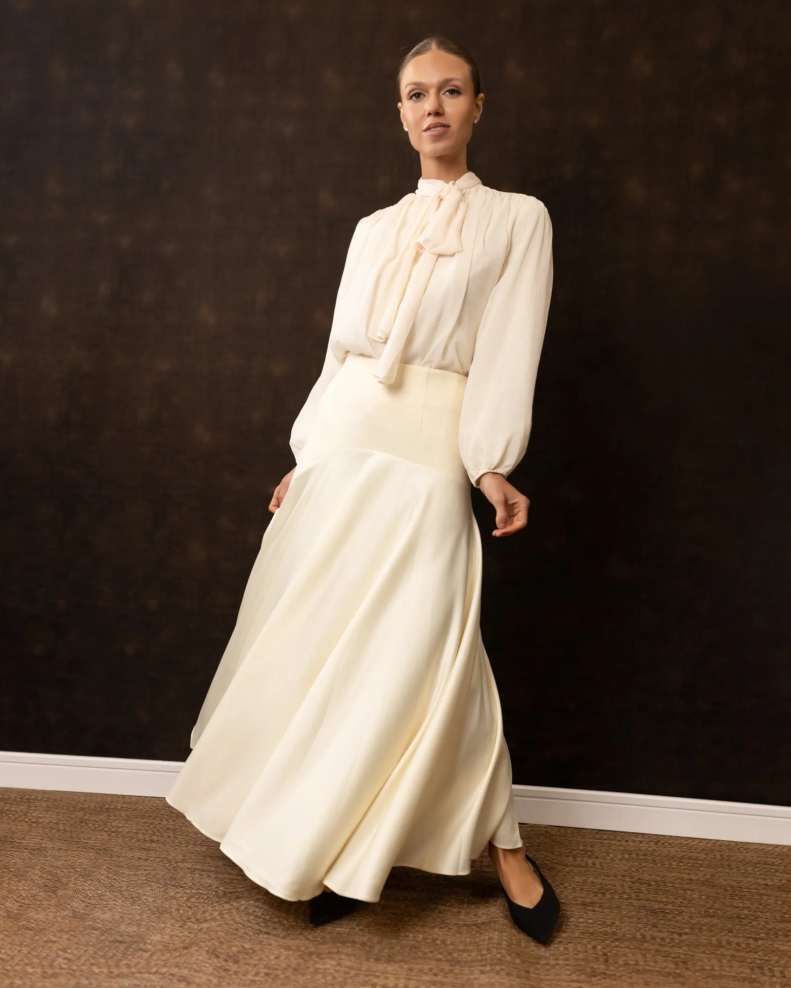 Cherie Skirt | Cream Simple Cut