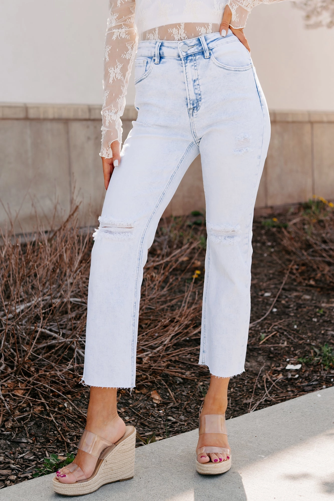 Layer Staple Theresa High Rise Distressed Risen Jeans (Acid Light)