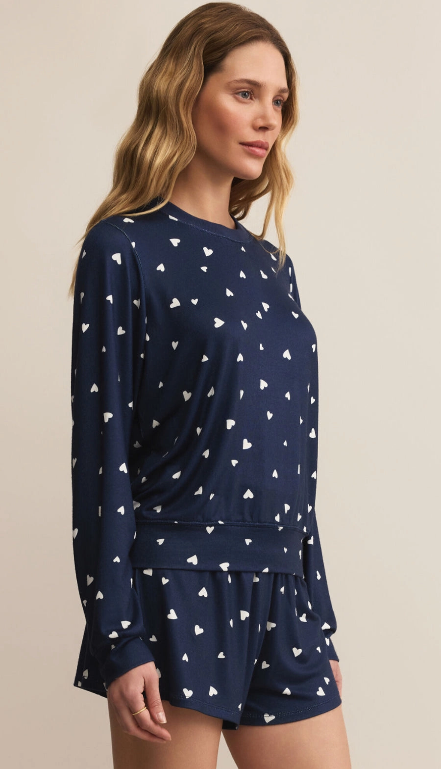 Classic Hearts Long Sleeve in Eclipse Breathable mesh panel