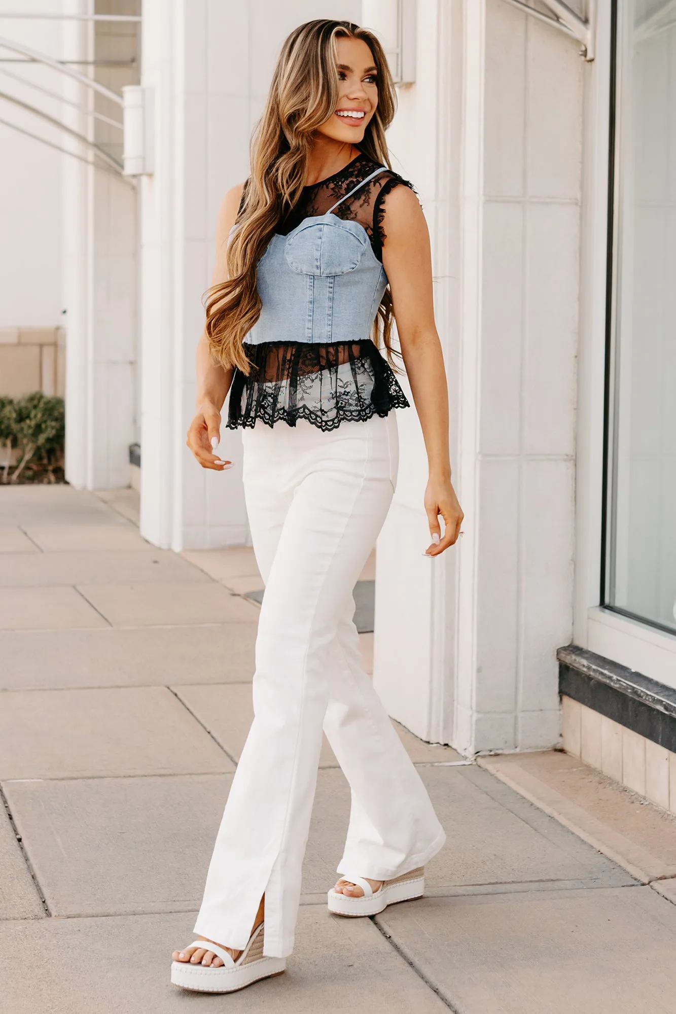 Comfortable clothing Morning Stroll Music Event Office Wear Claudette High Rise Flare Judy Blue Jeans (White)