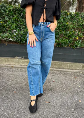KAYLA BARREL JEANS Outfit Ready Style
