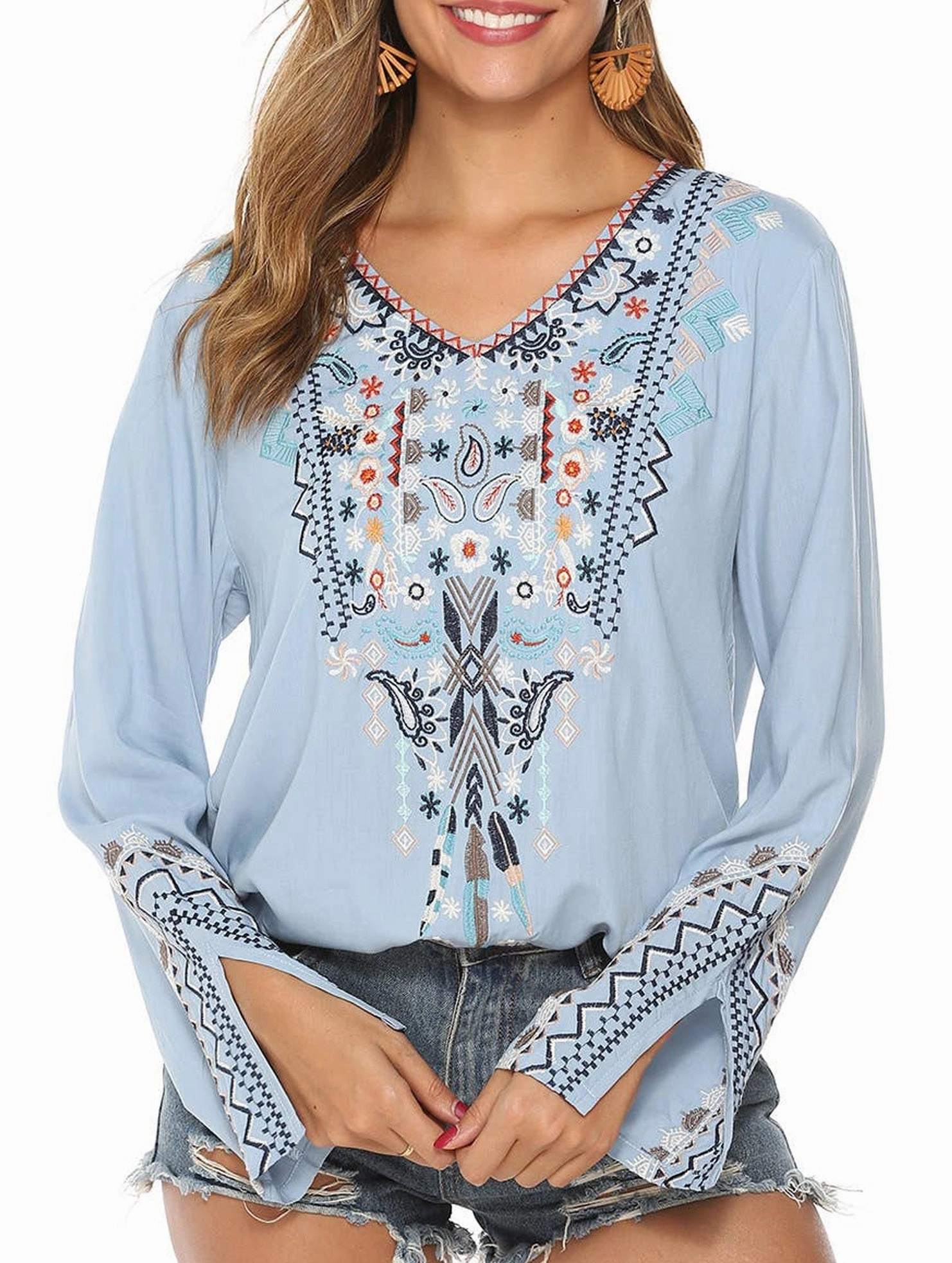 Warm Layer COTTON PLUS-SIZE STYLE EMBROIDERED BLOUSE_CWTBLL0822
