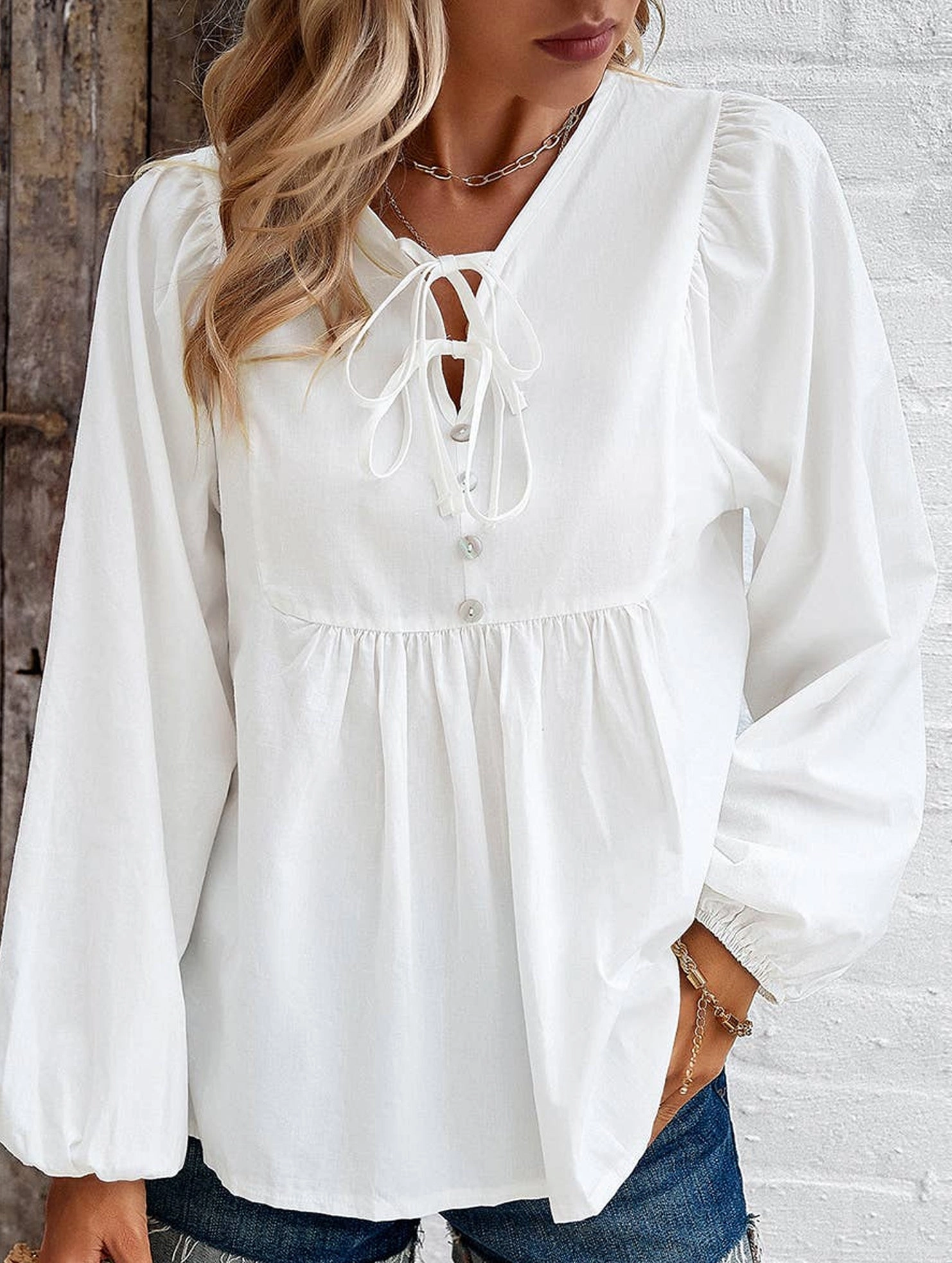 Comfortable Wear Ergonomic Fit Design COTTON WICKING V COLLAR BLOUSE_CWTBLL0779