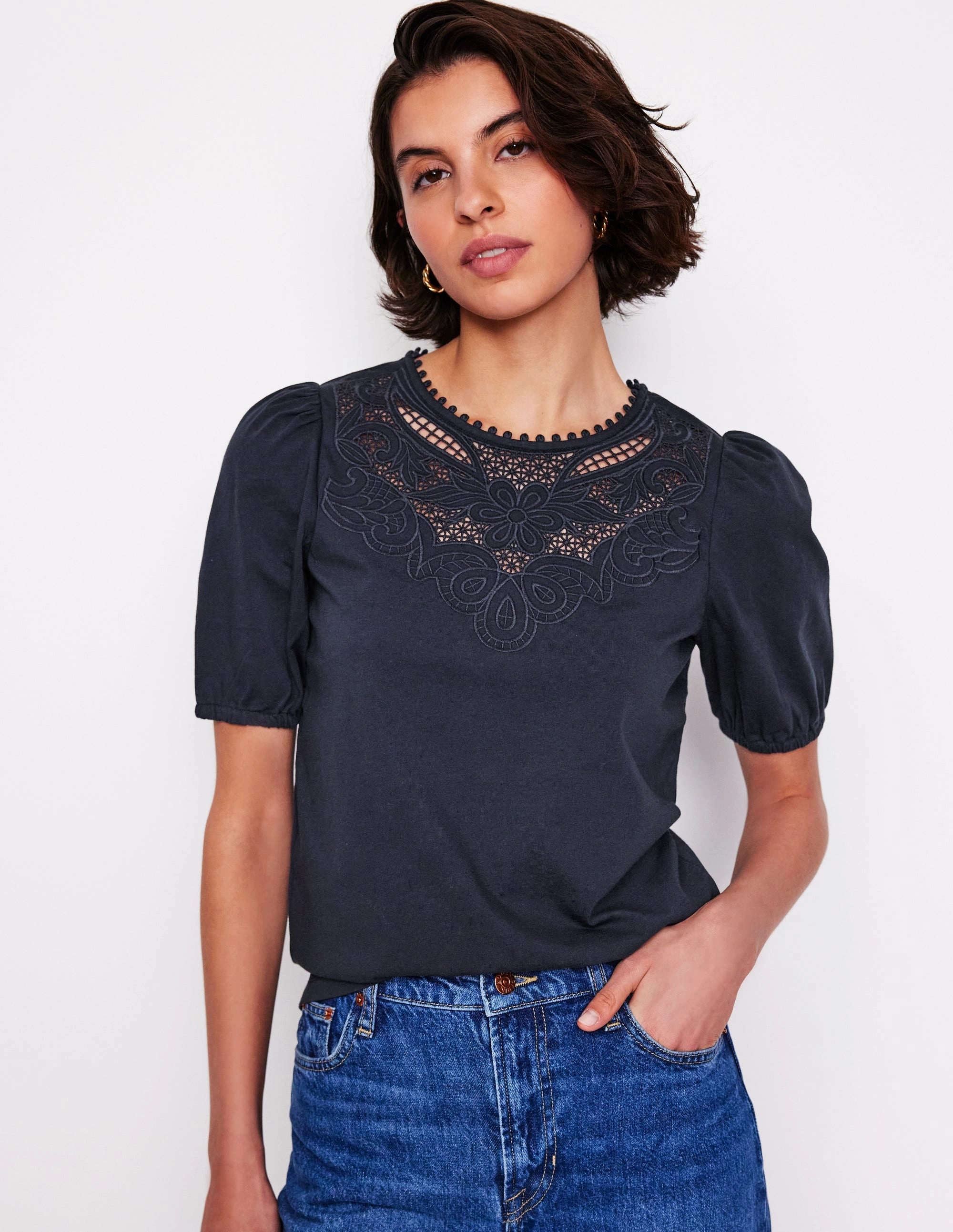 Cutwork Puff Sleeve T-Shirt-Navy Airflow Mesh Panel Flexible Neckline