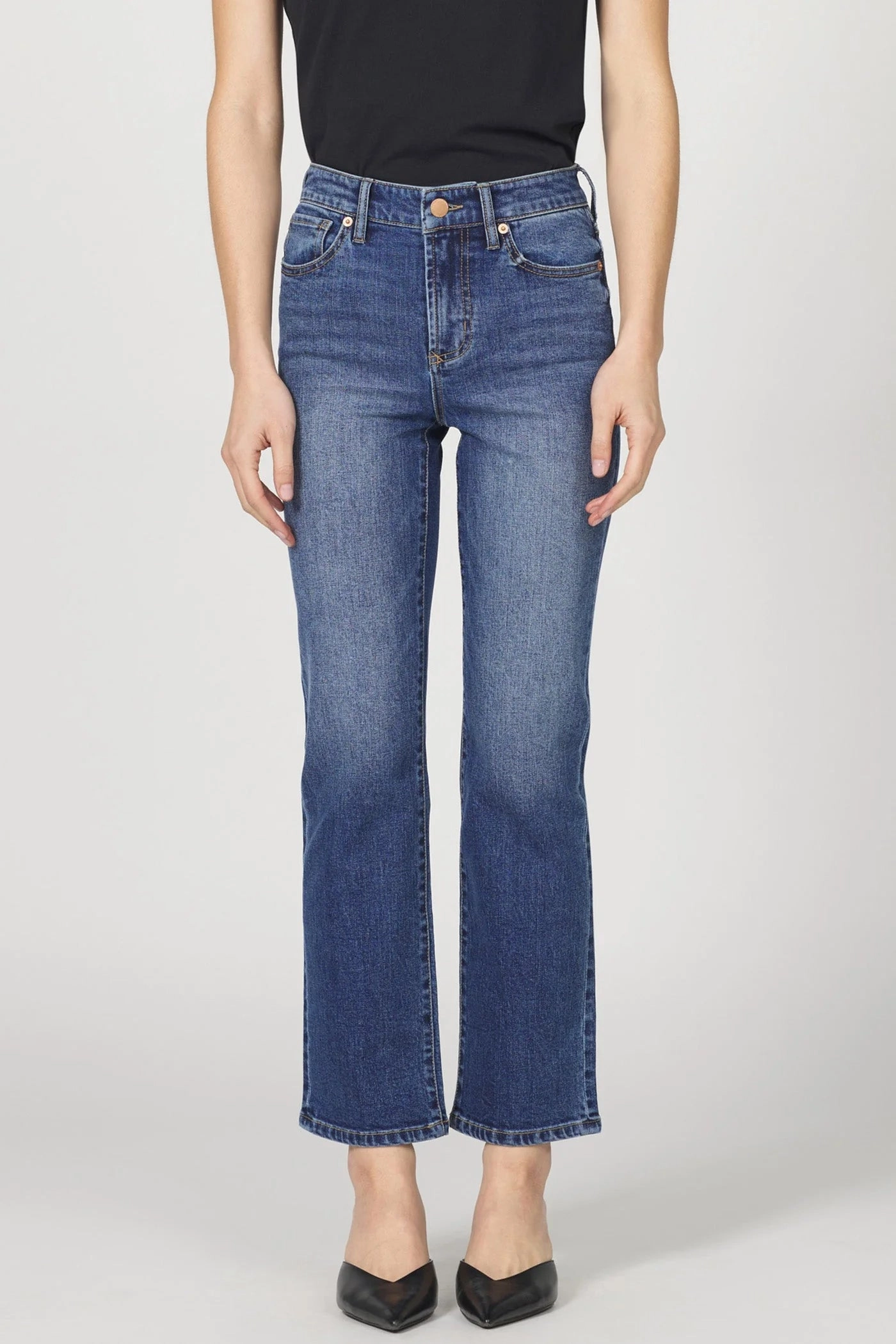 Cozy Fit Dear John Anika Straight Leg Jeans in Midtown