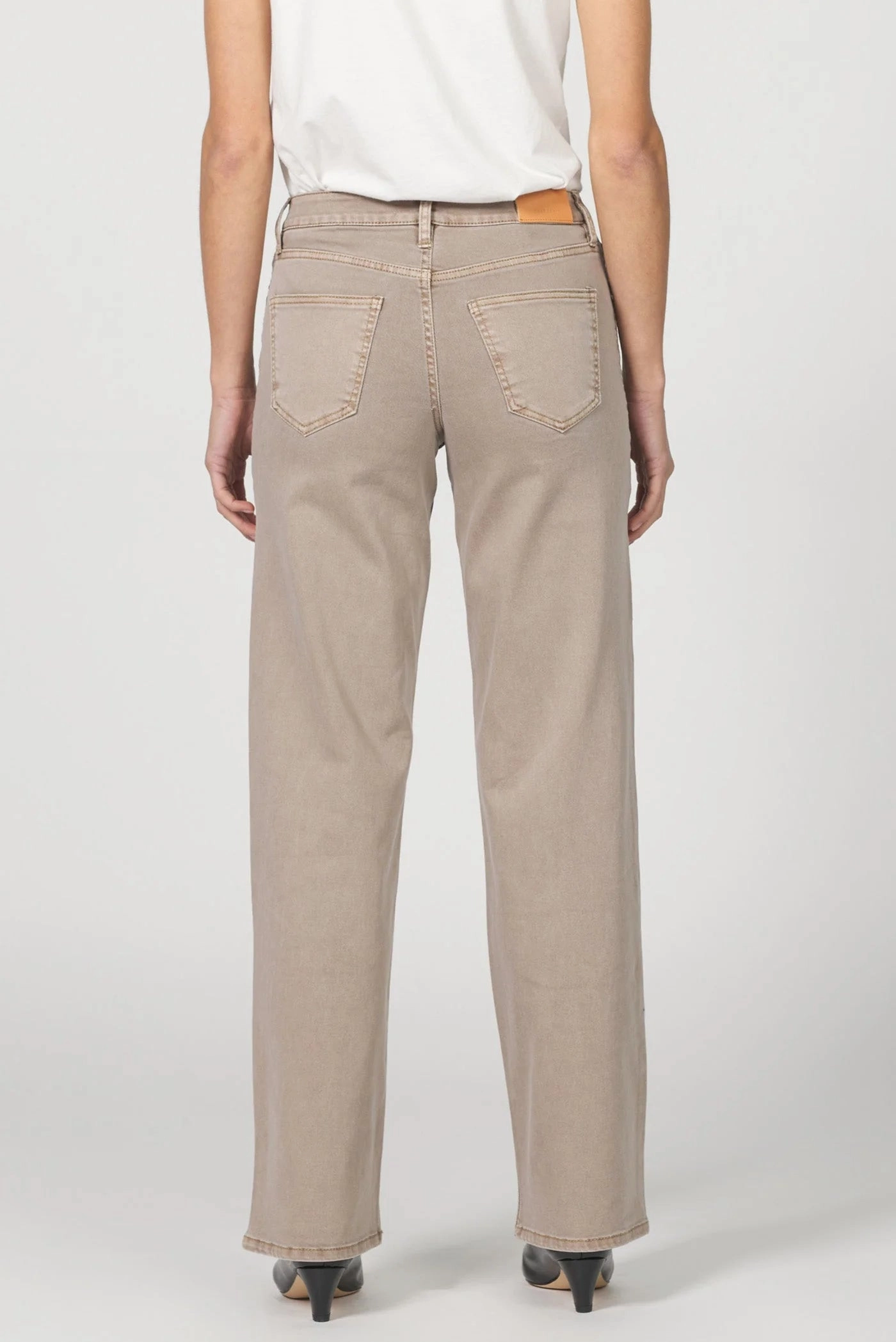 Dear John Taylor Straight Leg Jeans in Cashmere Water Repellent Finish
