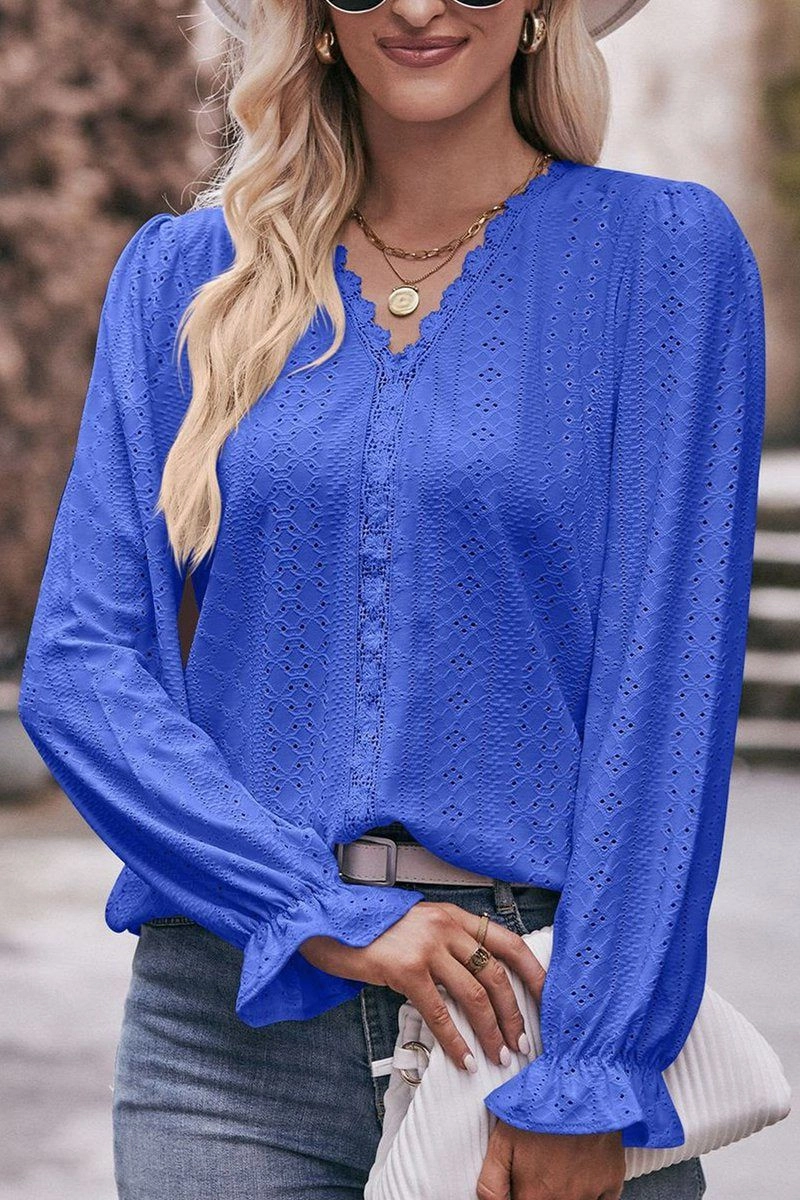WOMEN LACE TRIM V NECK FLARED SLEEVE BLOUSE Layered Neckline Details Relaxed Silhouette