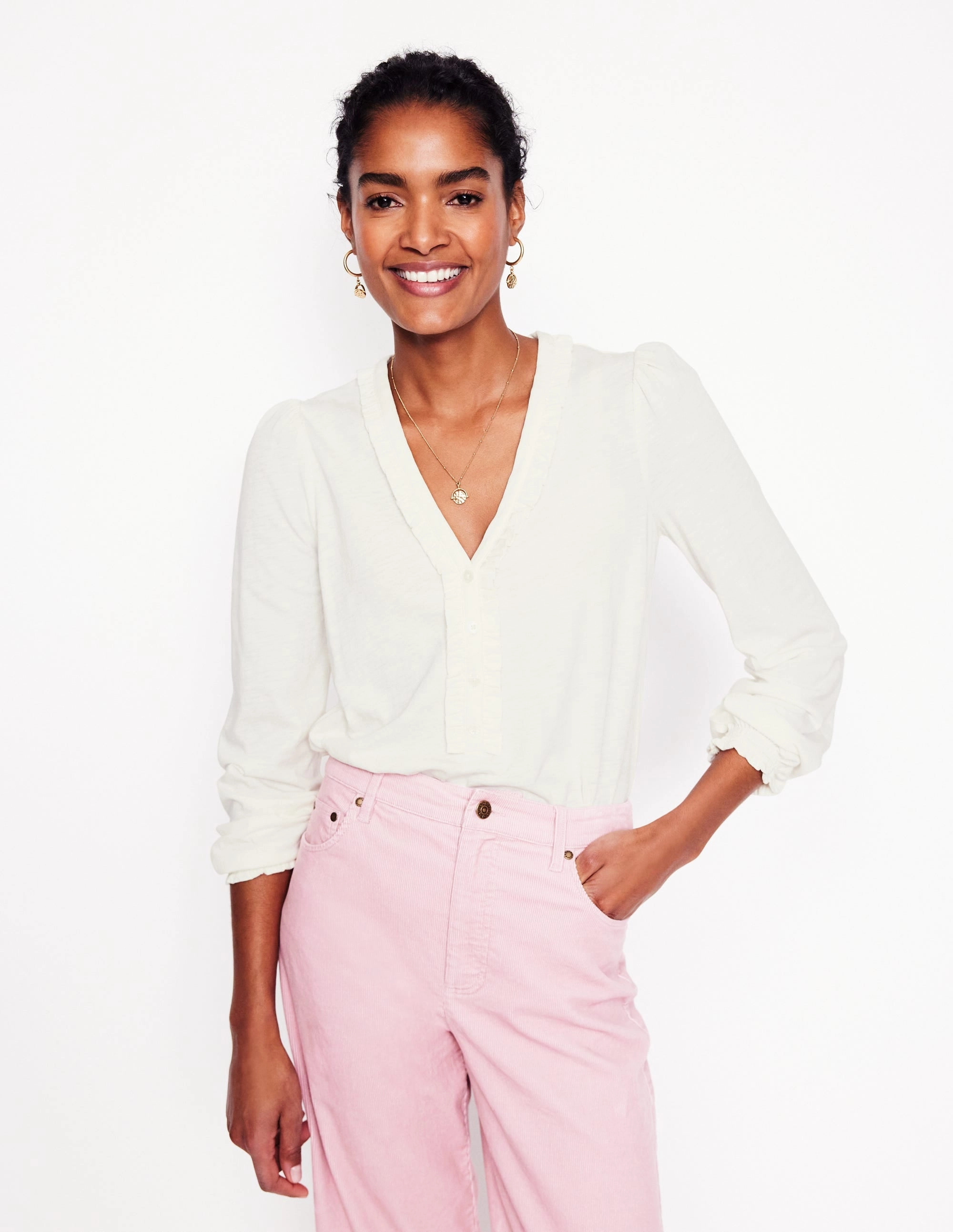 Poppy Ruffled Henley Top-Ivory AntiSnagYarnProcessing RaglanSleeve