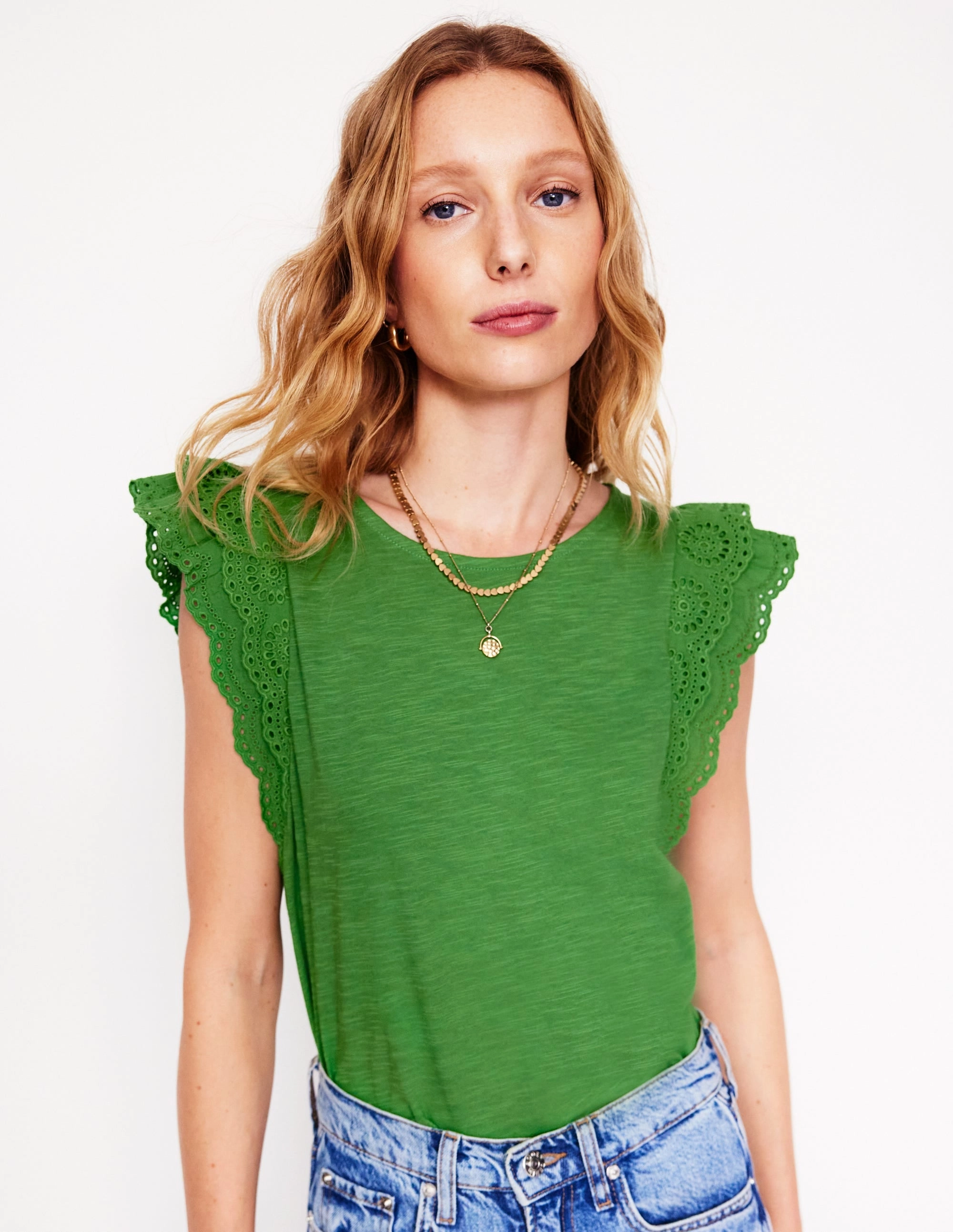 Quick Dry Feature Belle Broderie Sleeve Top-Paradise Green