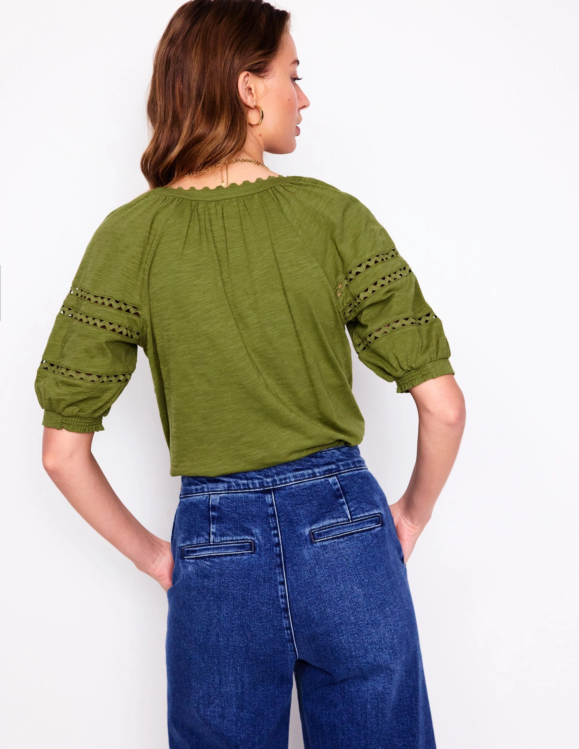 NonIrritatingStitching ConvertibleSleeves Maisy Rikrak Trim Top-Mayfly