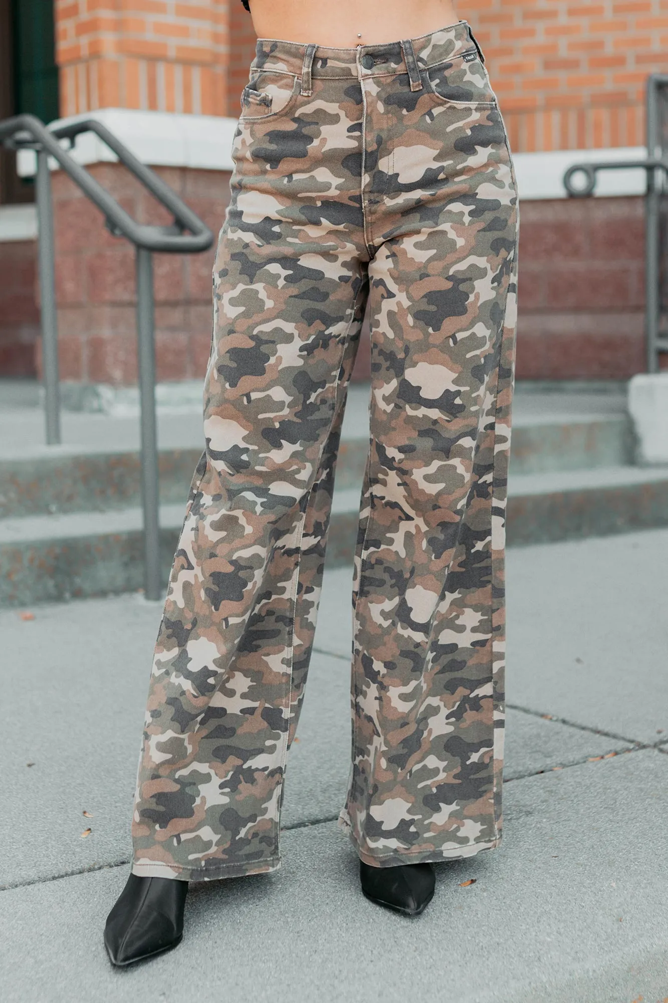 Douglas High Rise Wide Leg Cello Jeans (Camo) Luxury Student Outfit