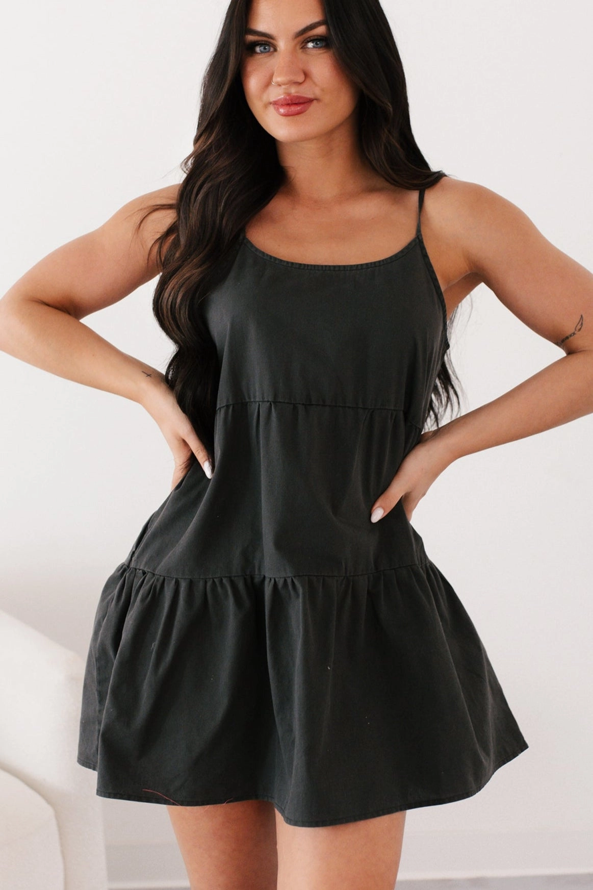 Tempting Eyes Sleeveless Tiered Mini Dress (Black) All Moments