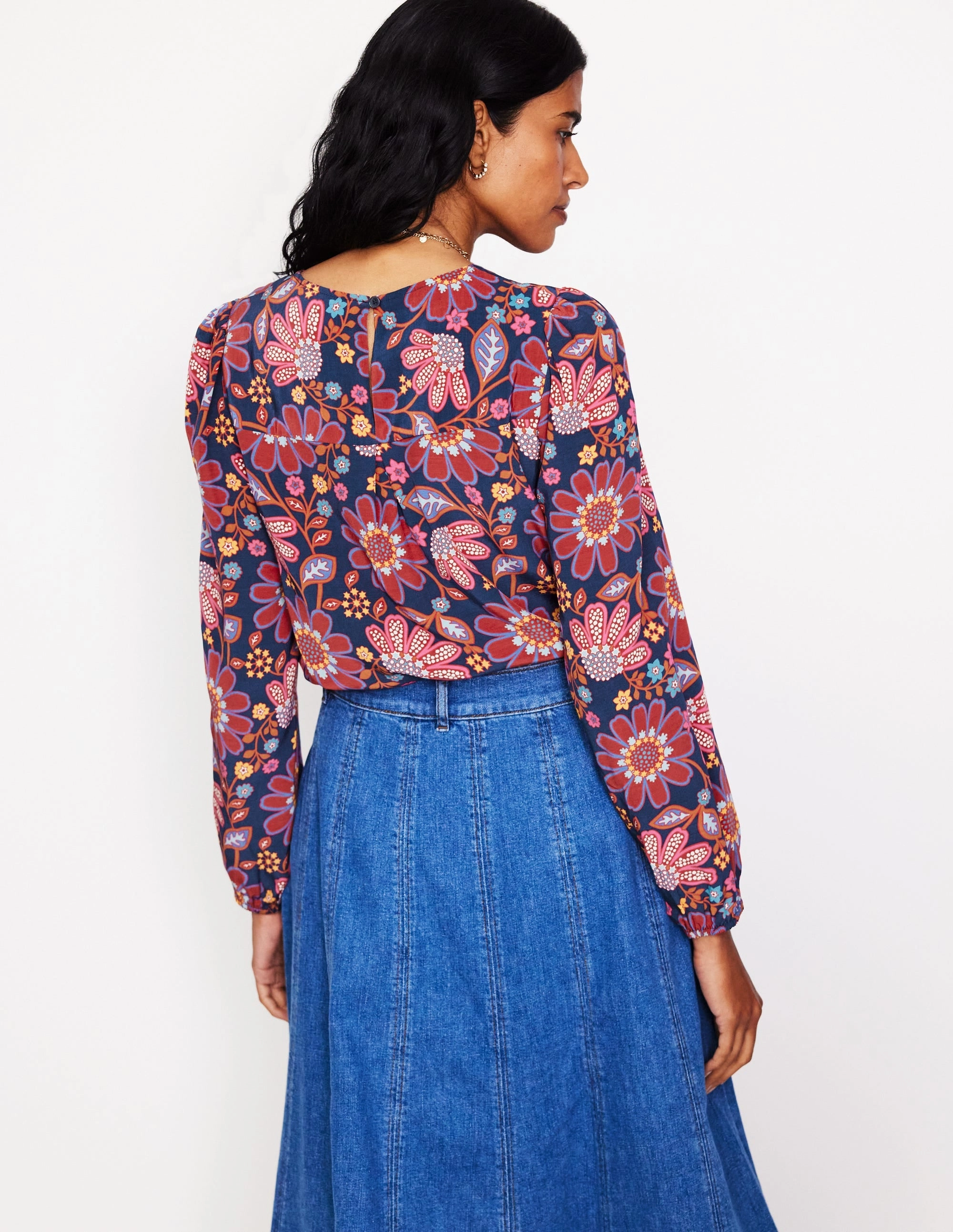 Easy Printed Top-French Navy, Cosmic Meadow summer look Reinforced Buttonholes