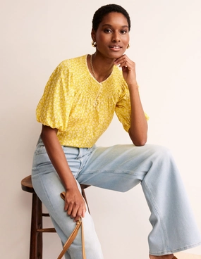 Easy Stitch Detail Top-Passion Fruit, Ditsy Bud Adjustable Cuffs