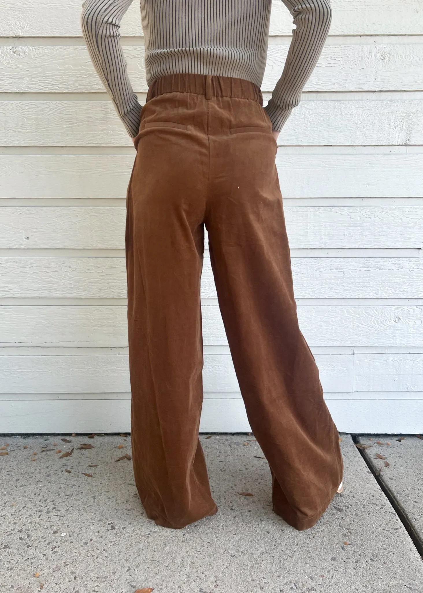 Sporty Vibe Supportive Fit AMY CORDUROY PANTS