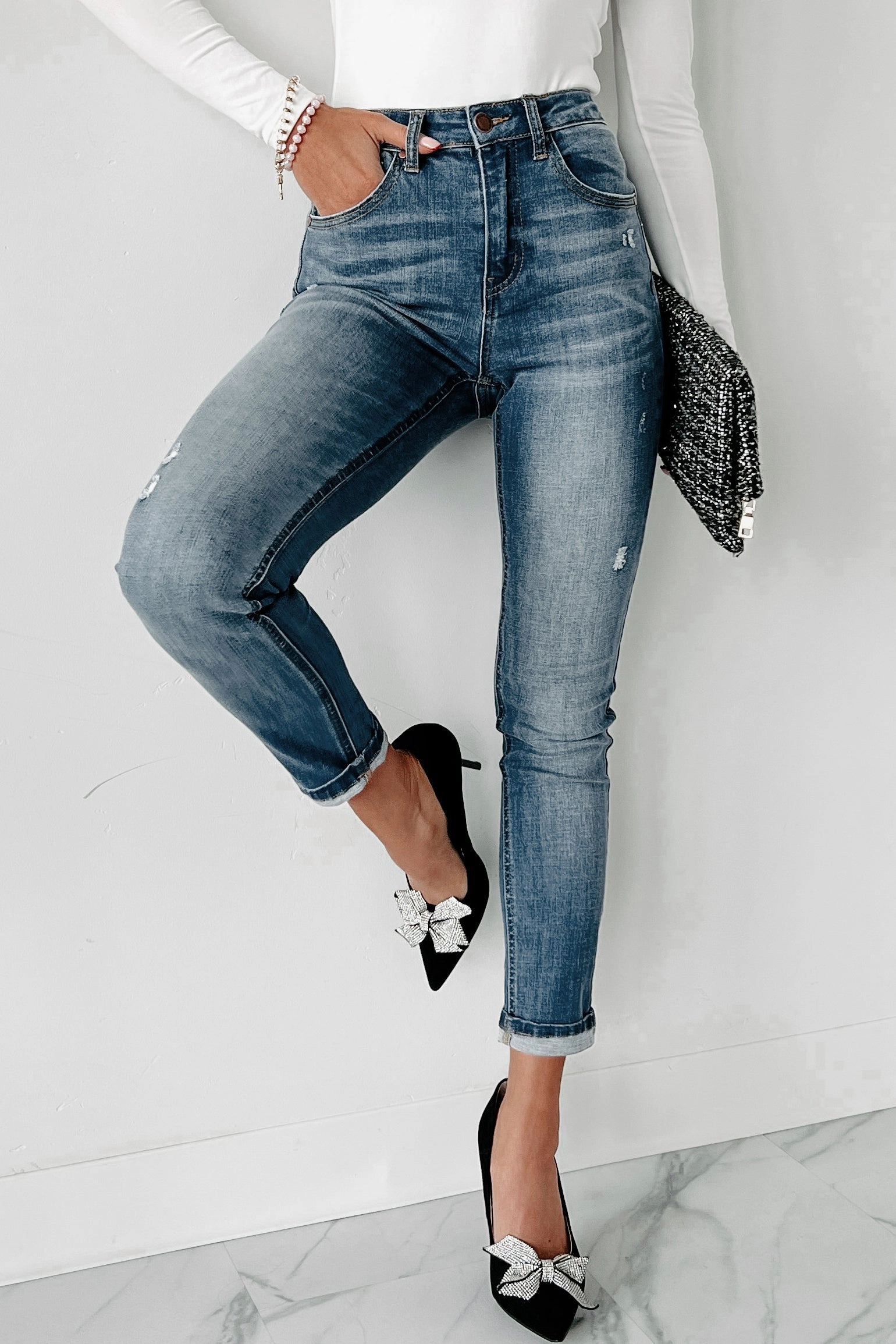 Dexter Mid-Rise Skinny Risen Jeans (Medium) WrinkleResistantTextile Vintage Pullover