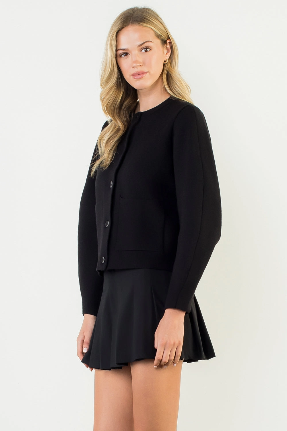 Ribbed Neckline Long Sleeve Cropped Cardigan in Black