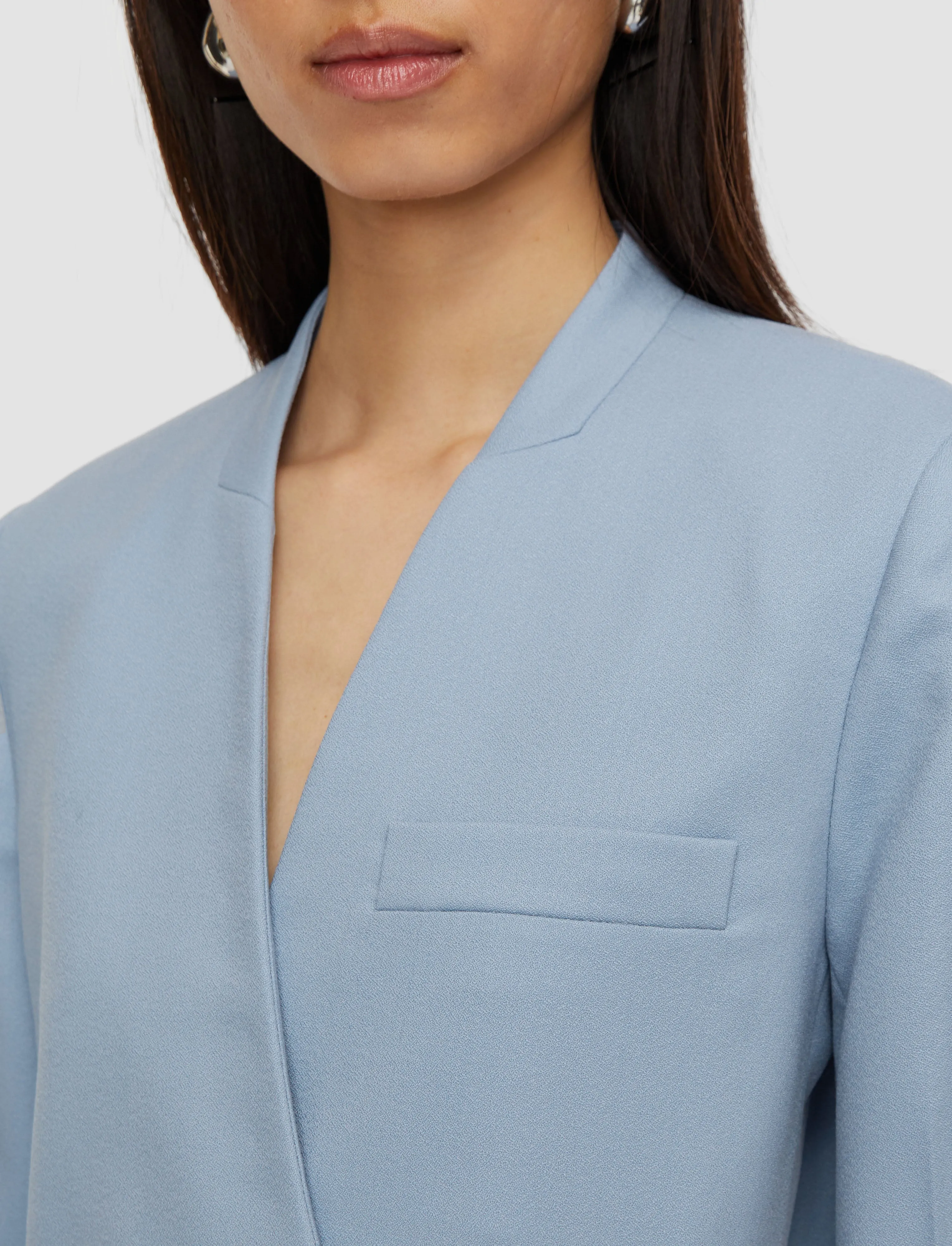 Victor Tailoring Crepe Jacket Bonnet Notice