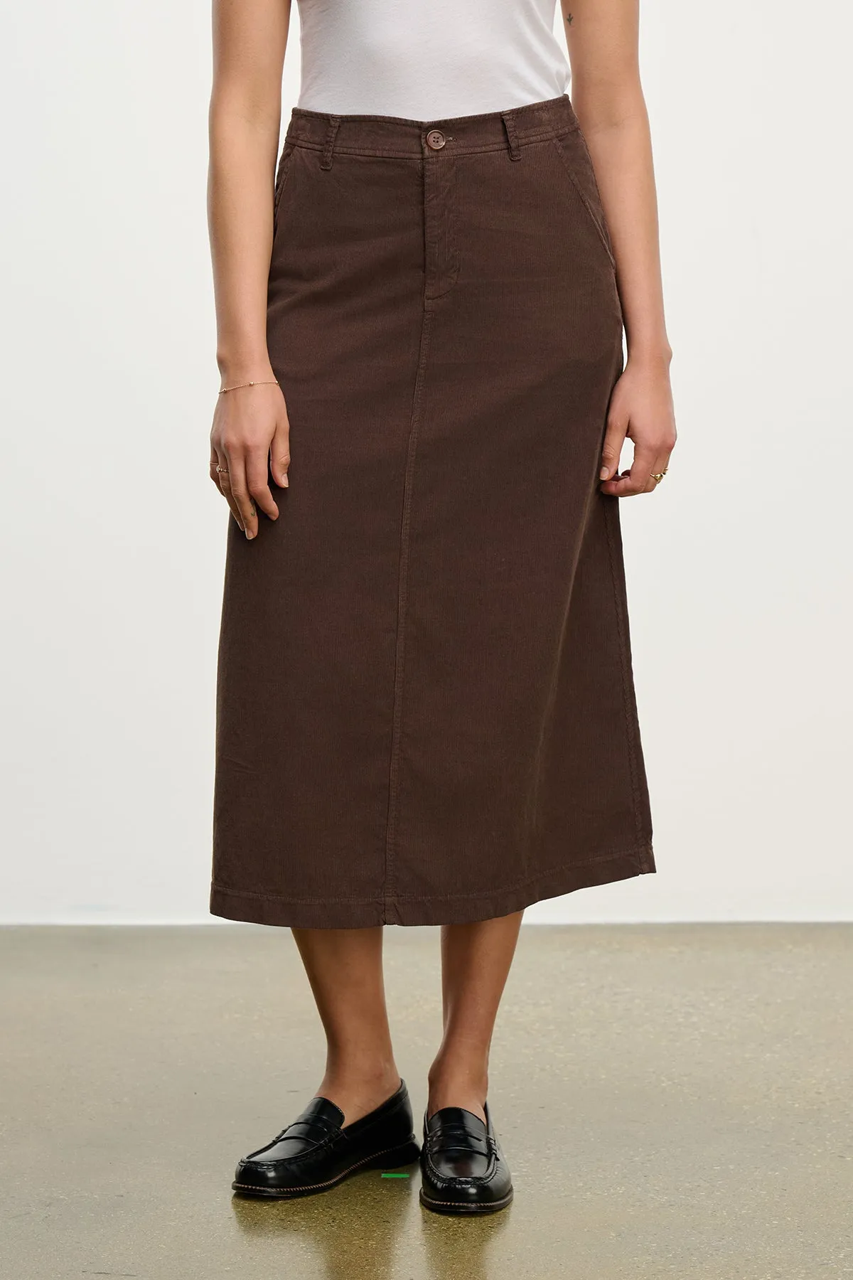 Modern Combo Fia Corduroy Midi Skirt in Mallard