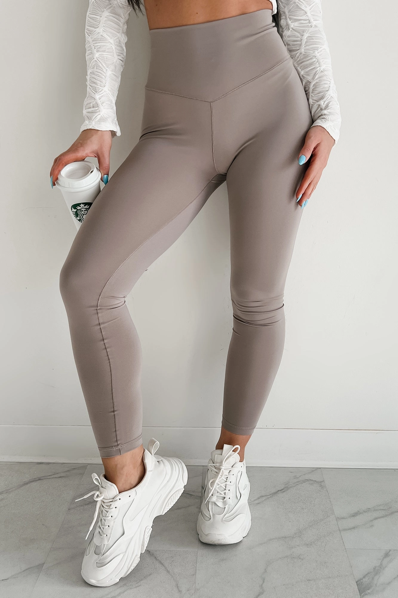 Minimal Bulk Finding Your Zone High Rise Basic Leggings (Ash)