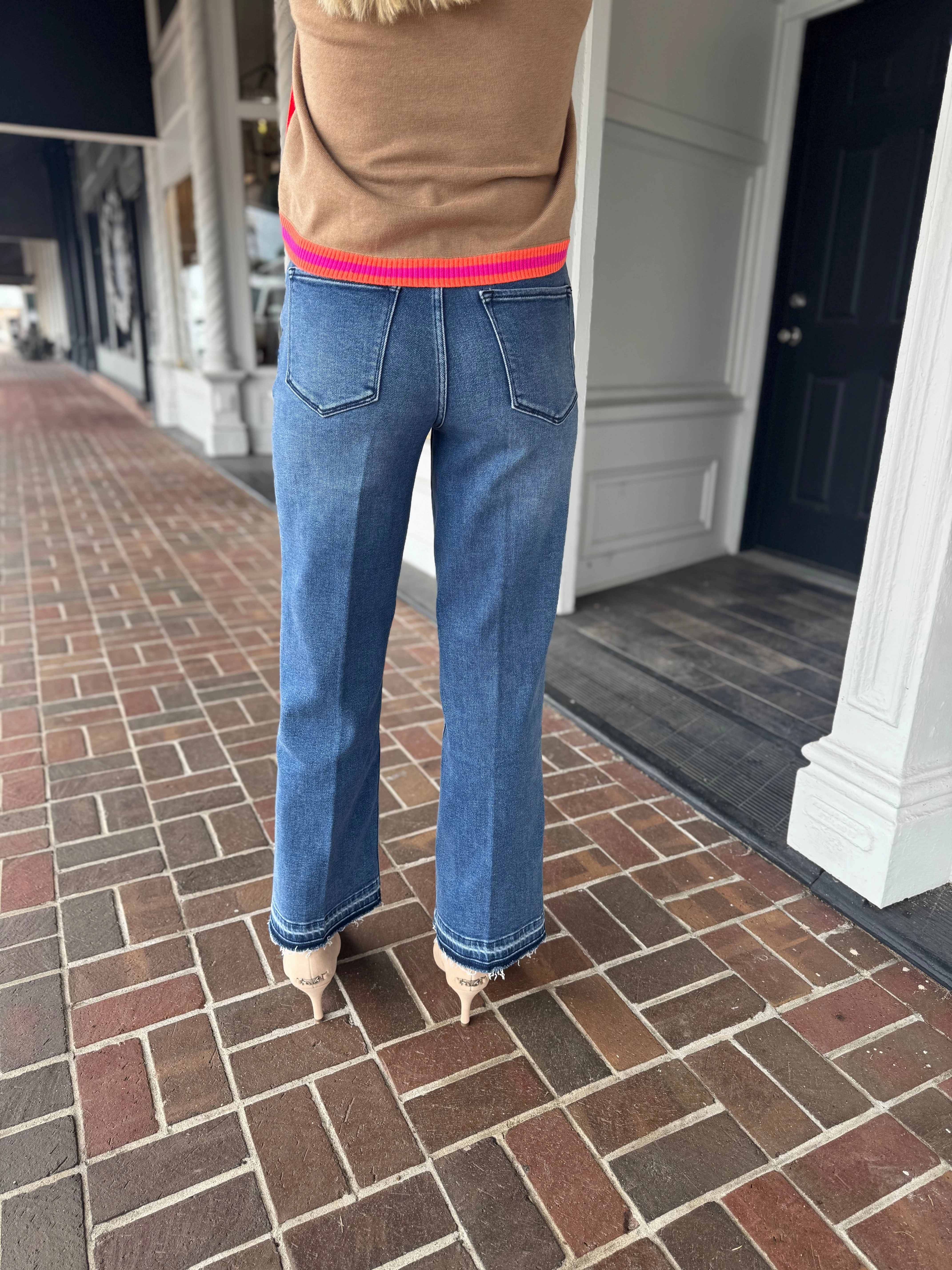Ventilated Panels Dear John Holly Straight Leg Jeans in Summerville