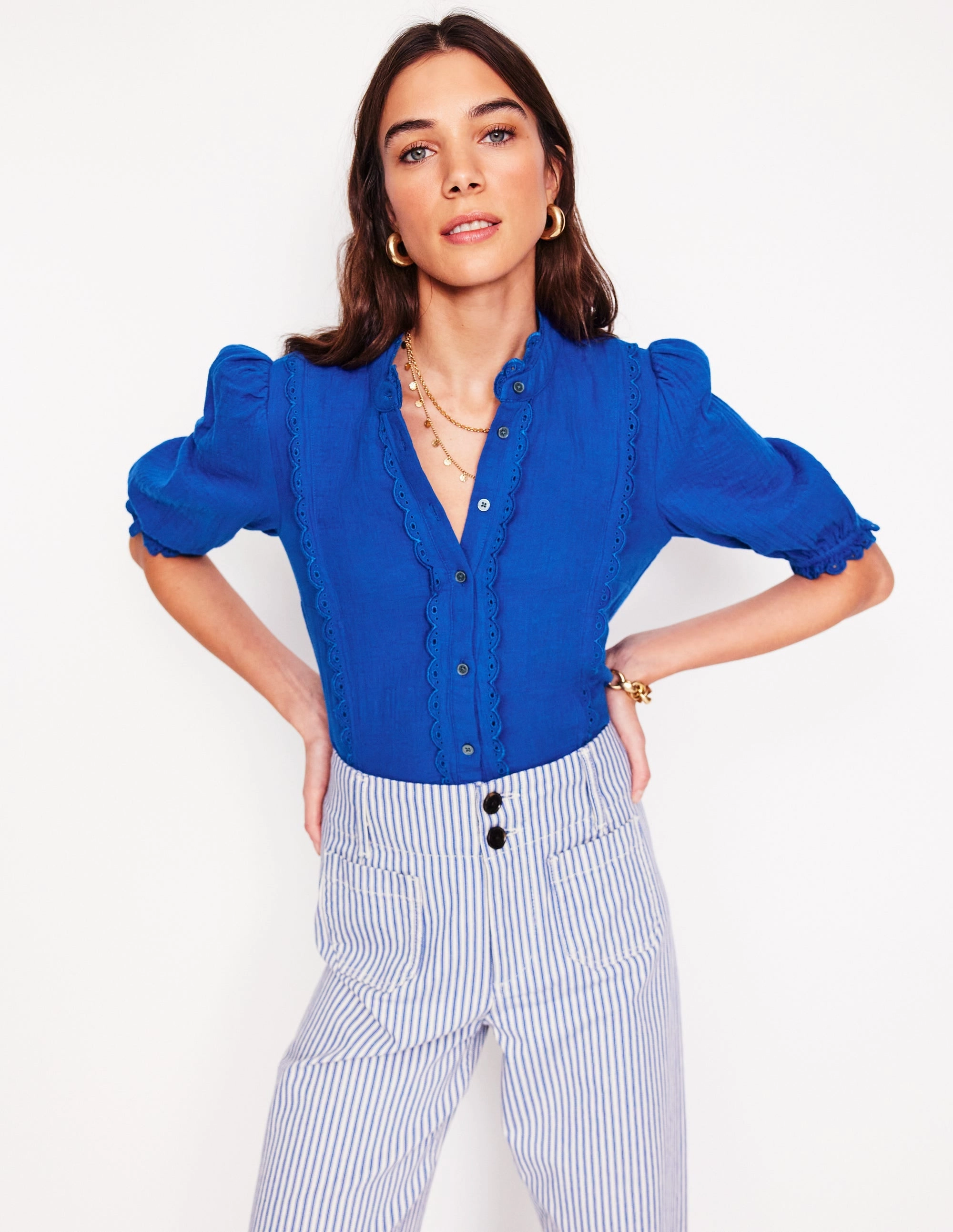 Weighted Hem Trim Scallop Double Cloth Top-Bright Blue