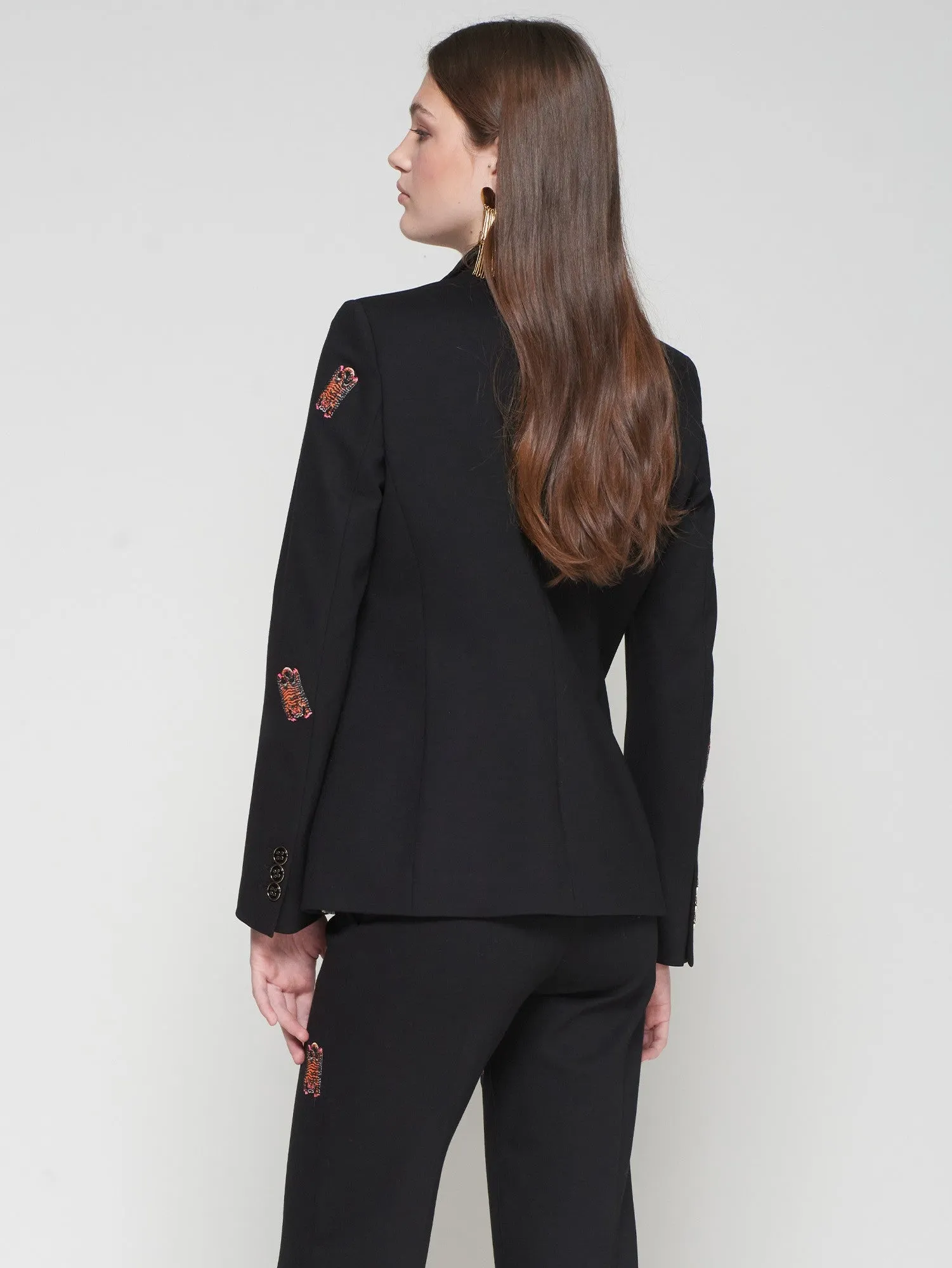 Fashionable Shirt Gadea Embroidered Blazer in Punto Roma Black