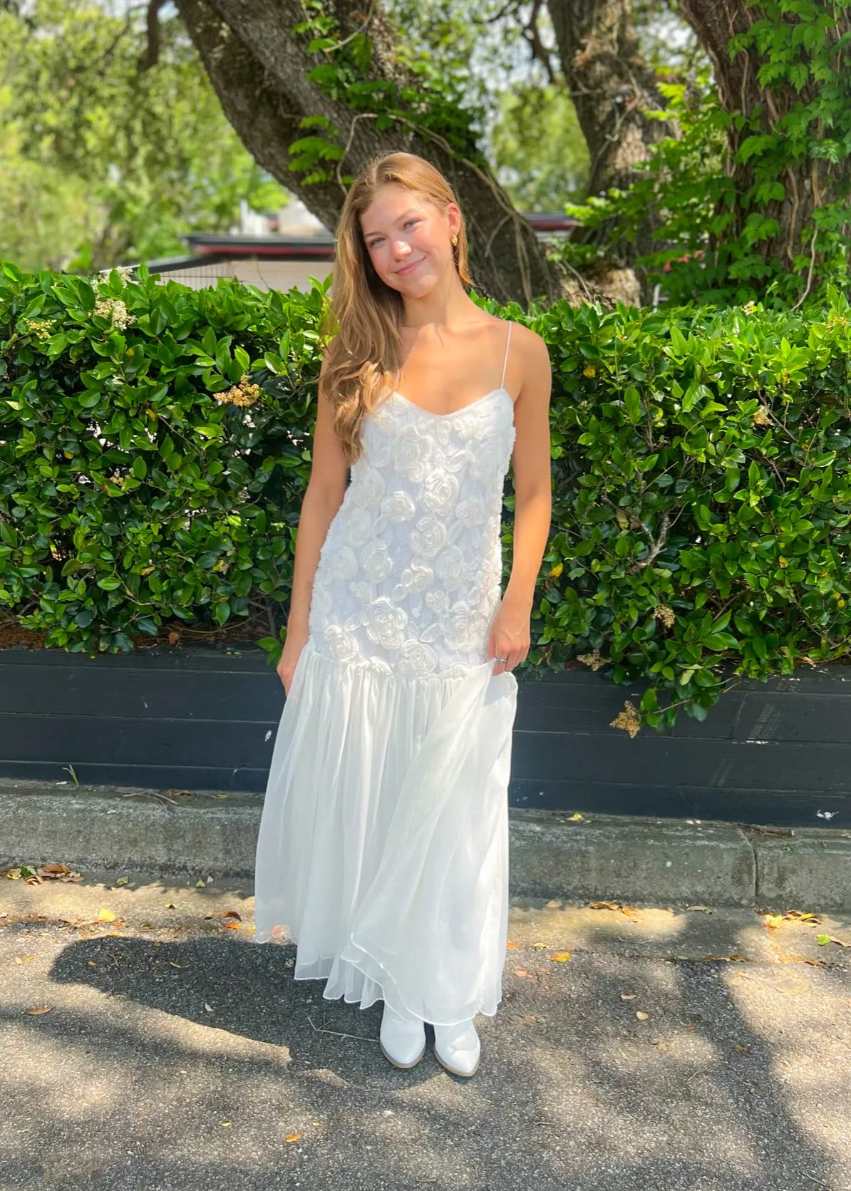 LUCY PETAL TEXTURED MAXI DRESS Vacation Vibe Artistic Vibe