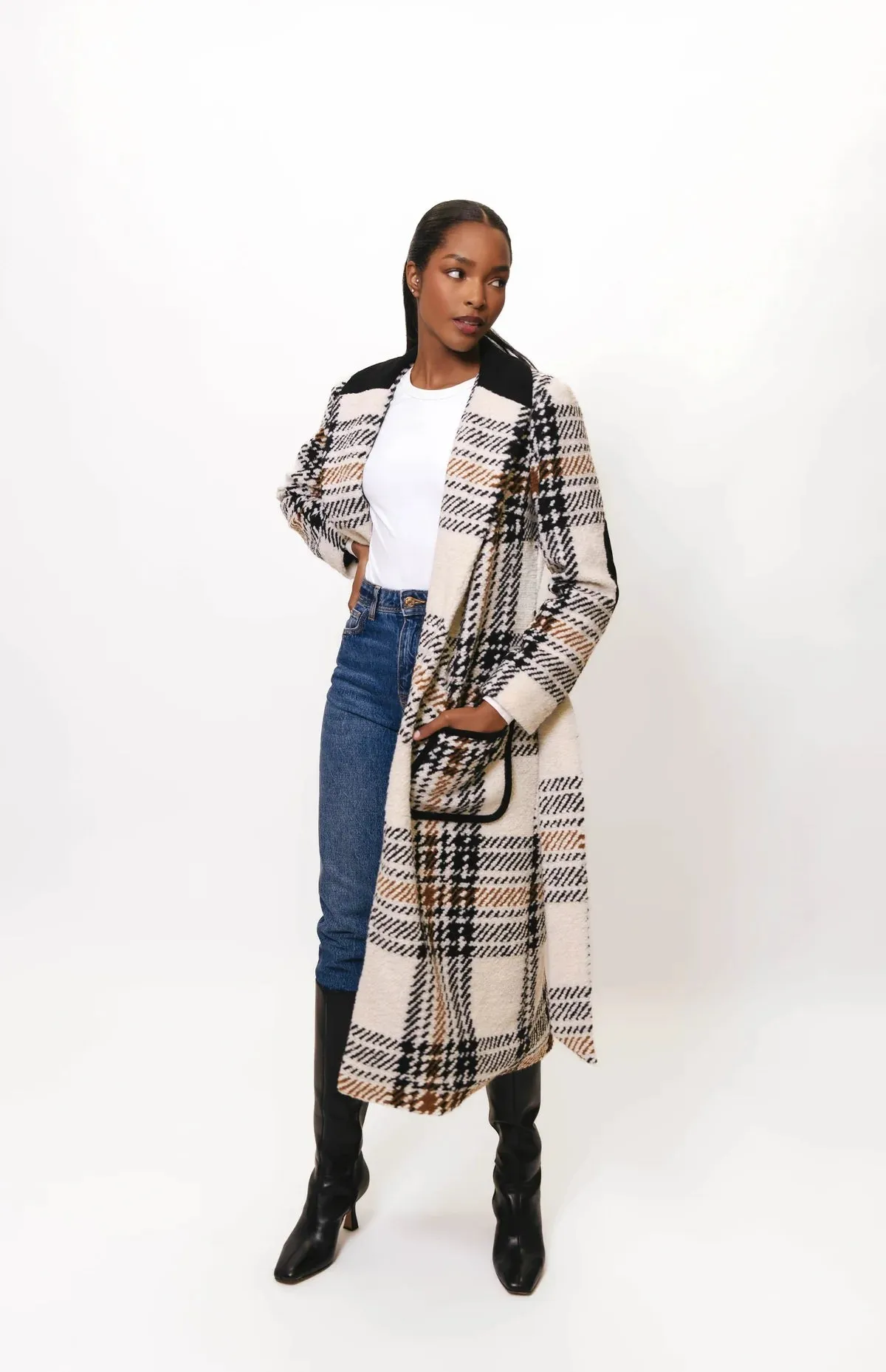 NonRestrictiveCollar Durable Reinforced Elbow Patches Kels Rib Trim Patch Pocket Midi Wrap Coat in Blk/Wht Plaid