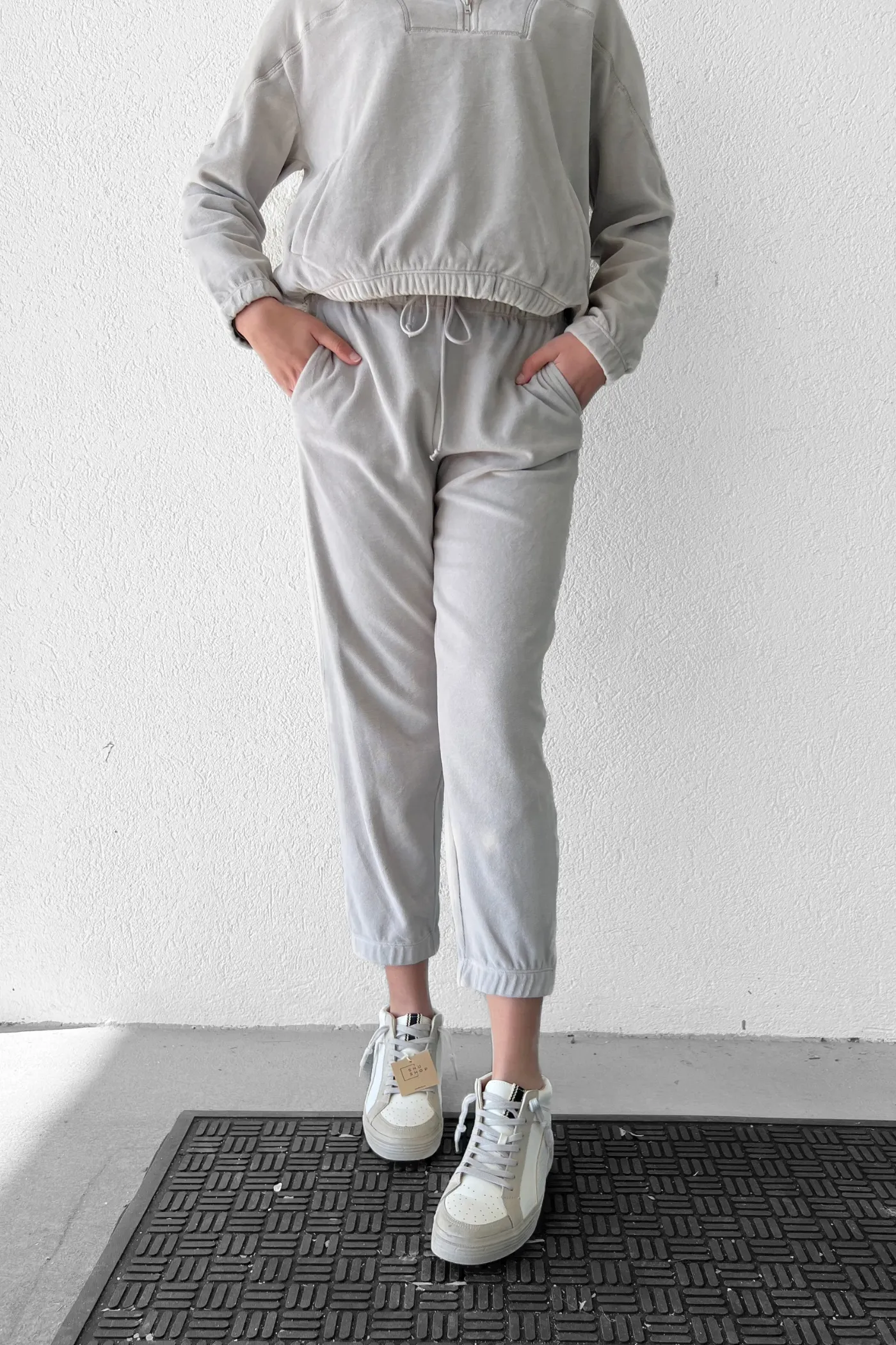 ASHLEY VELVET JOGGERS Comfort Style