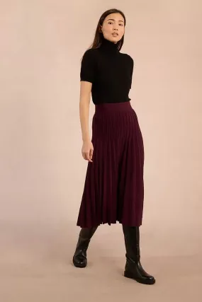 Clean Mood High Waisted Pleated Midi Skirt in Dark Red
