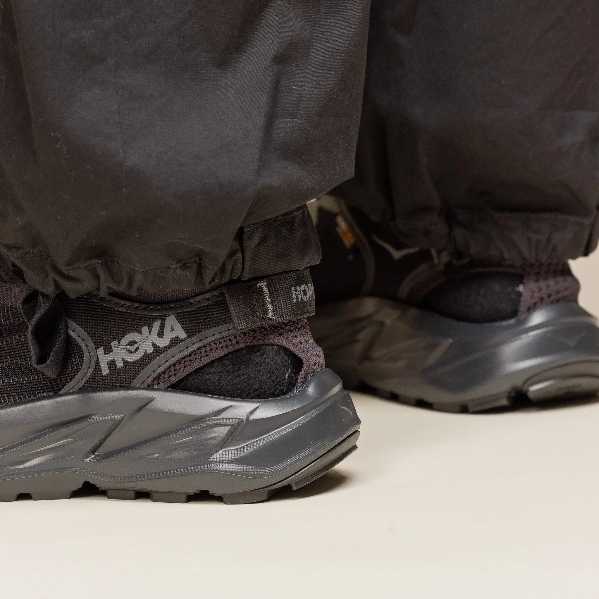 Hoka - Hopara 2 - Black / Black