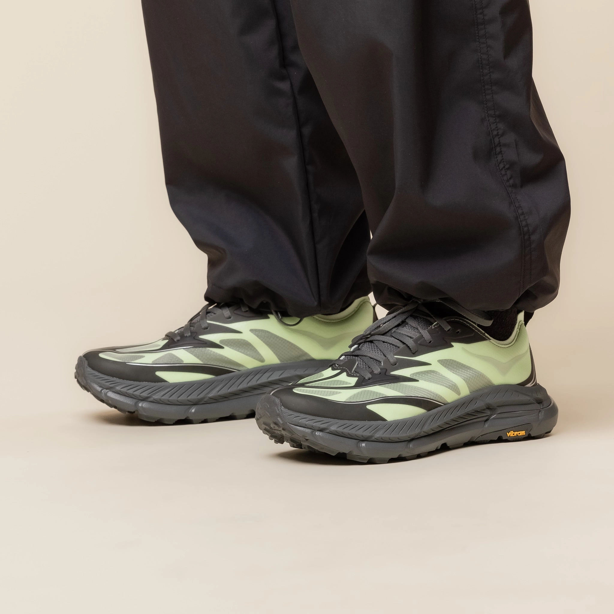 Hoka - Mafate Speed 4 Lite - Lunar Moth / Cosmic Grey