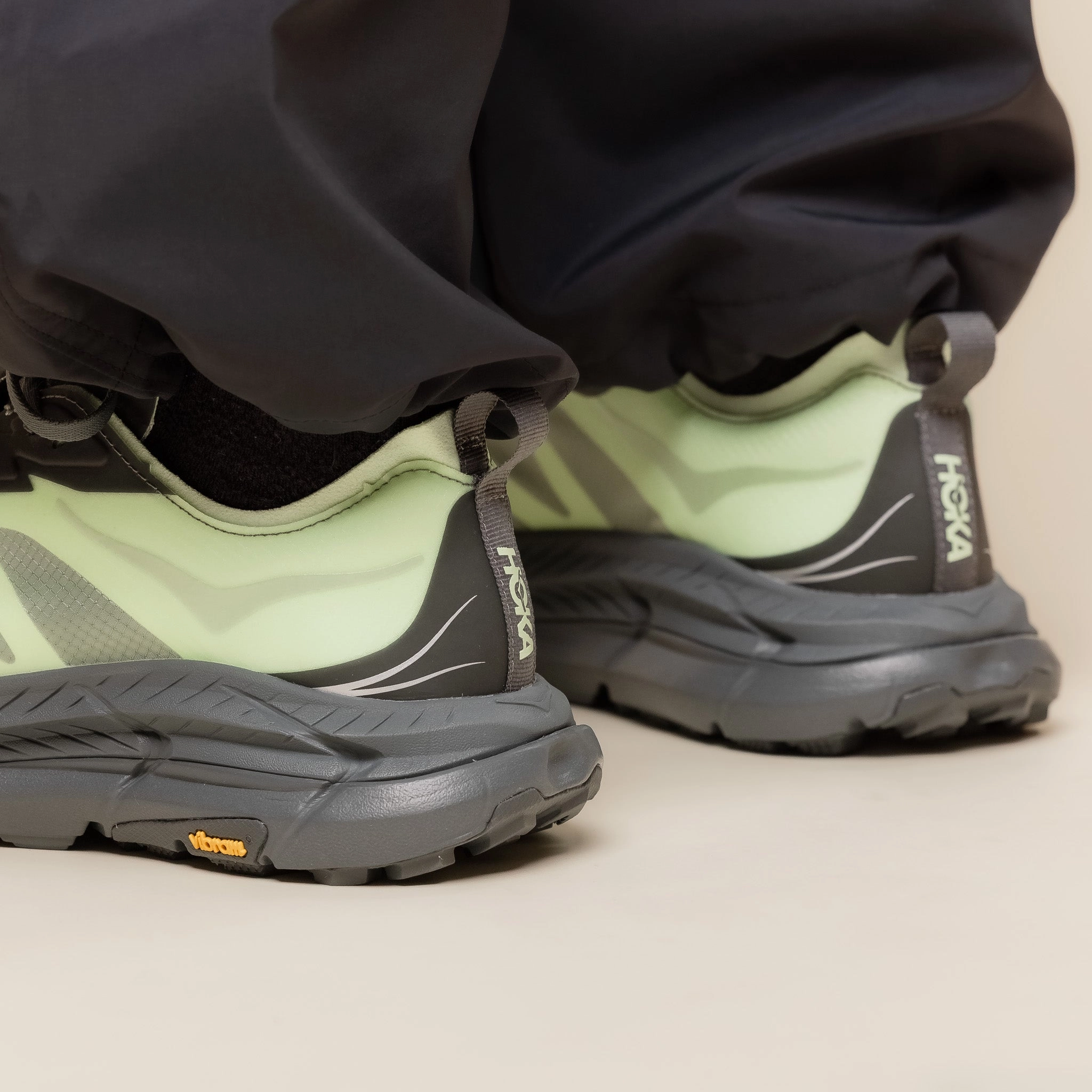 Hoka - Mafate Speed 4 Lite - Lunar Moth / Cosmic Grey