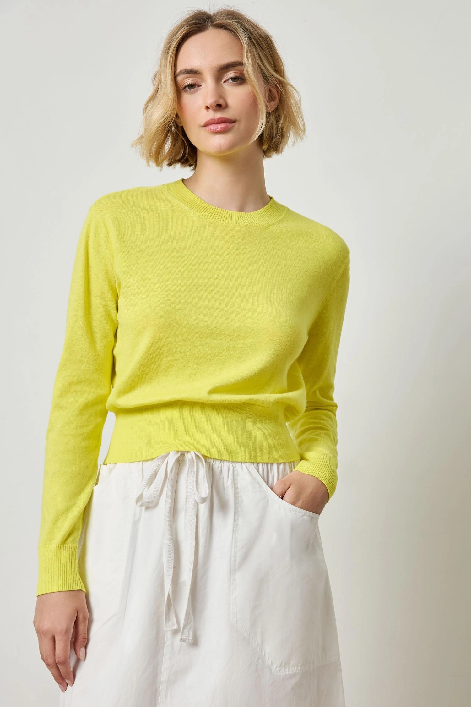 Reinforced Shoulders Everyday Crewneck Sweater in Lemon
