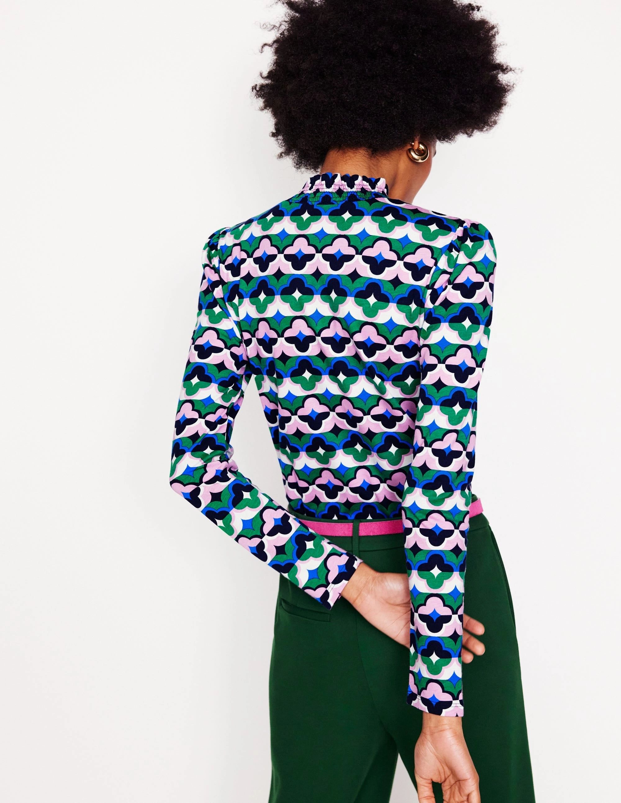 BreathableMeshPanels Smocked Neck Printed Top-Rich Emerald, Lucky Clover